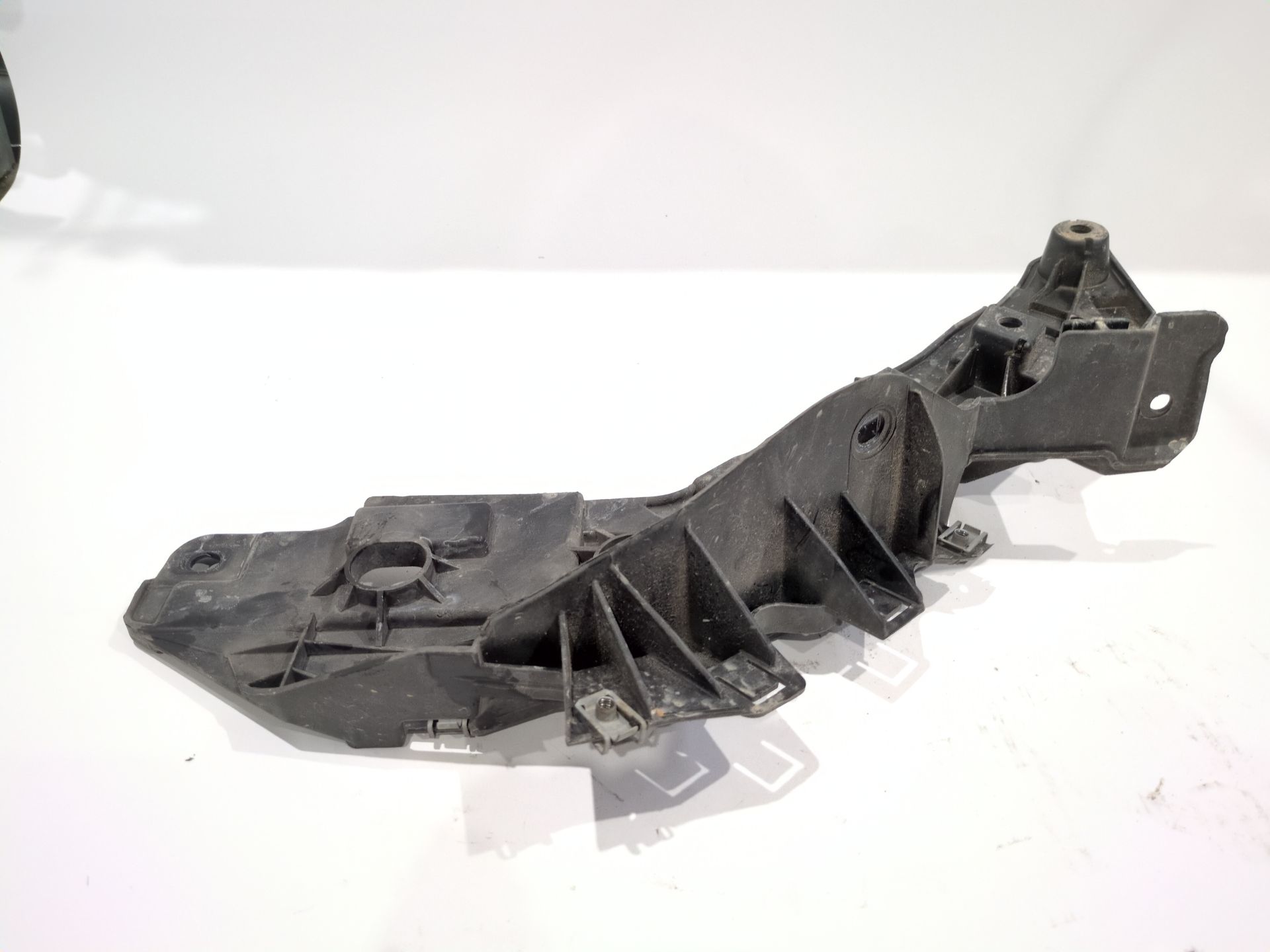 guia_delantera_derecha_1626195680_16_261_956_80_citr_n_jumper_iii_furgoneta_2_2_bluehdi_120