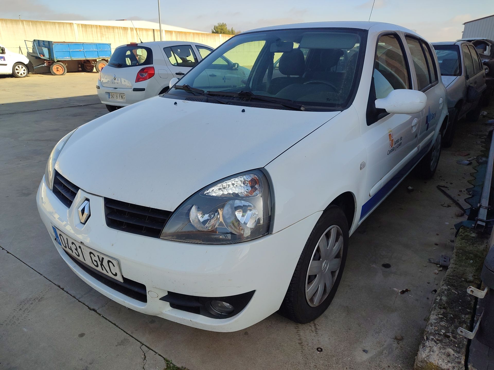 renault_clio_ii_bb_cb