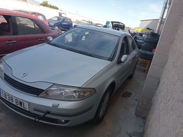 renault_laguna_ii_bg0_1_2_2_dci_bg0f