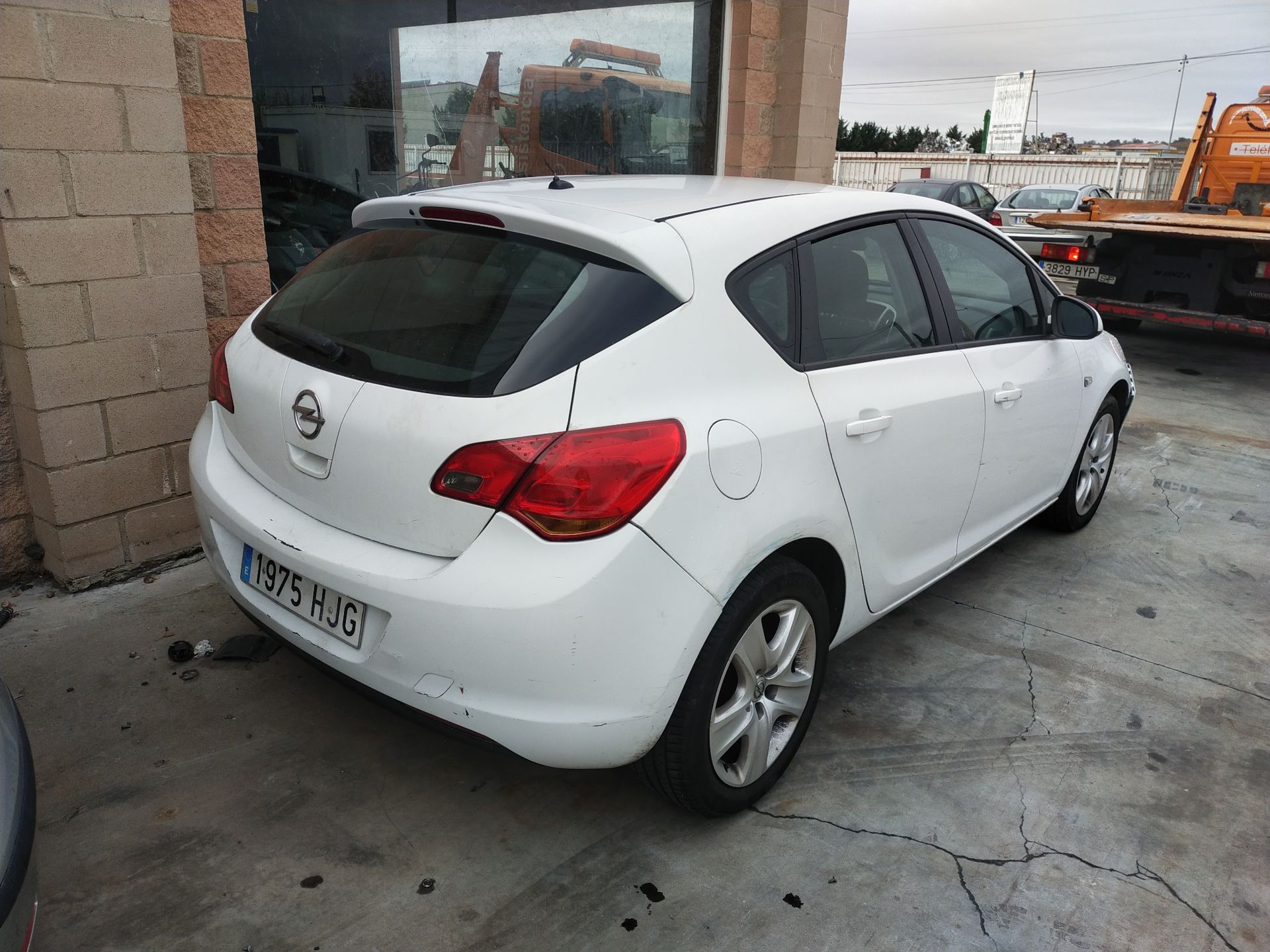 opel_astra_j_p10
