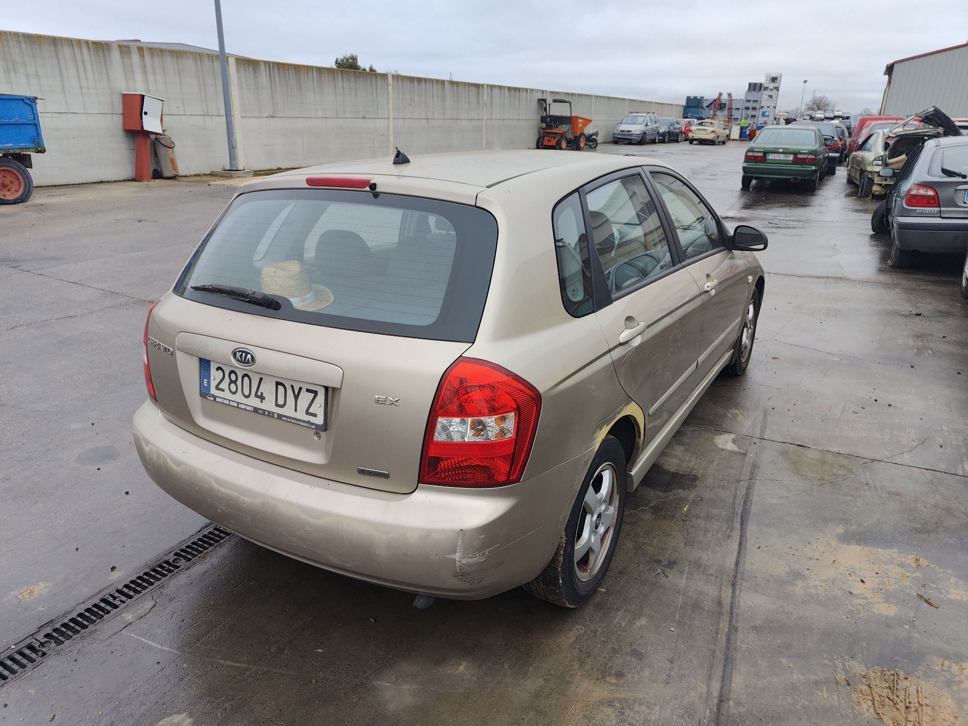 kia_cerato_i_hatchback_ld