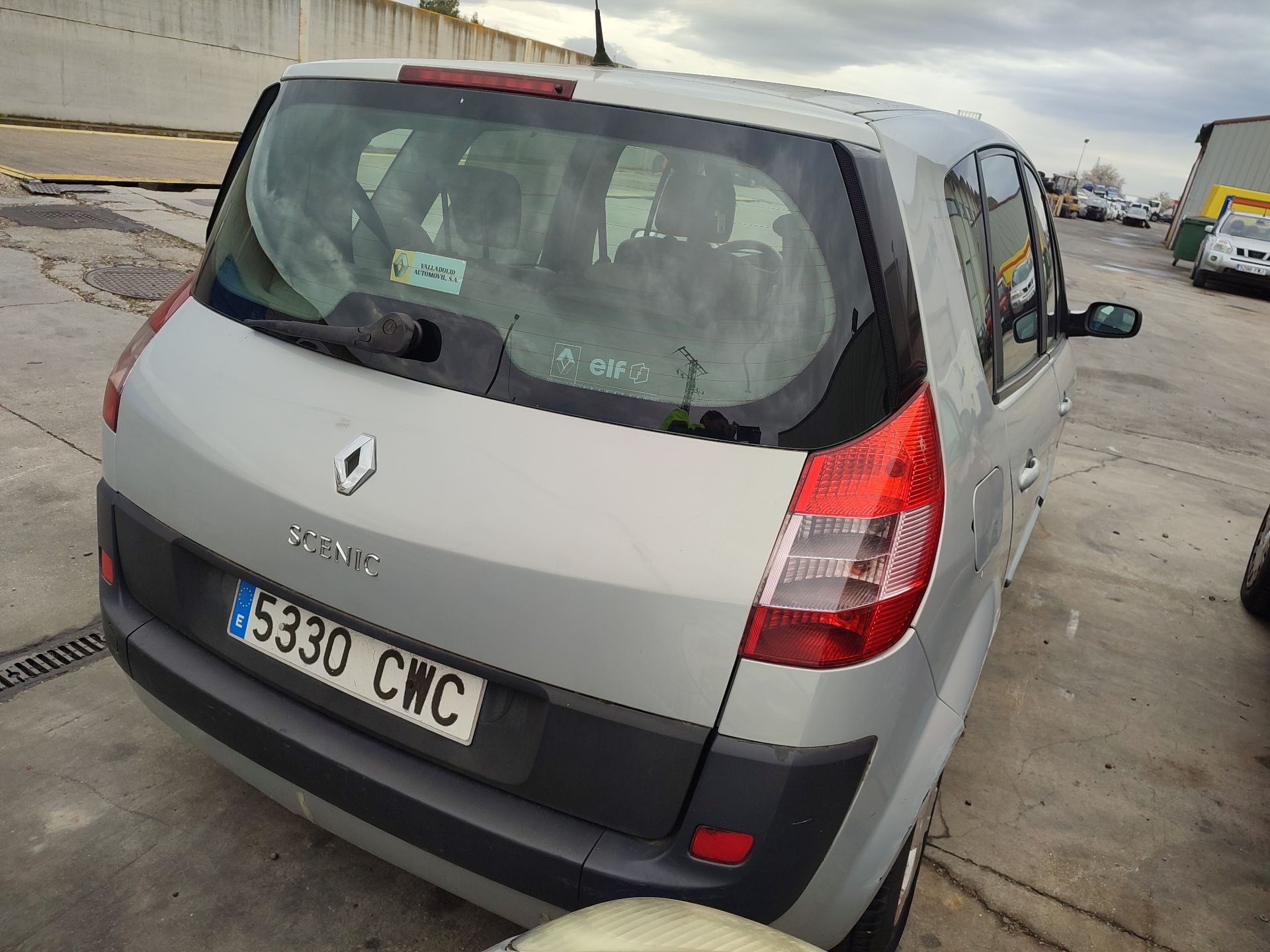 renault_scenic_ii_jm0_1