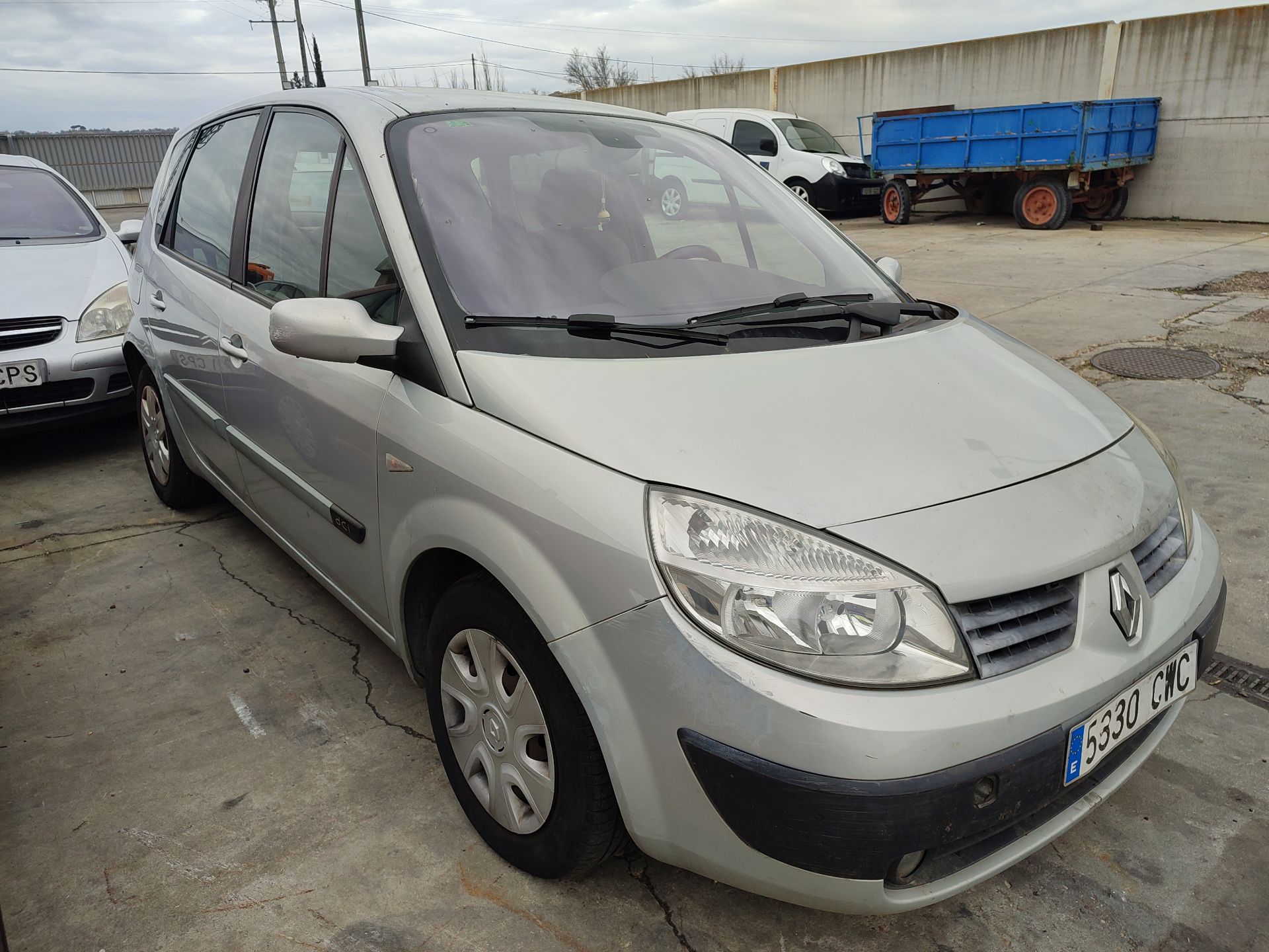 renault_scenic_ii_jm0_1