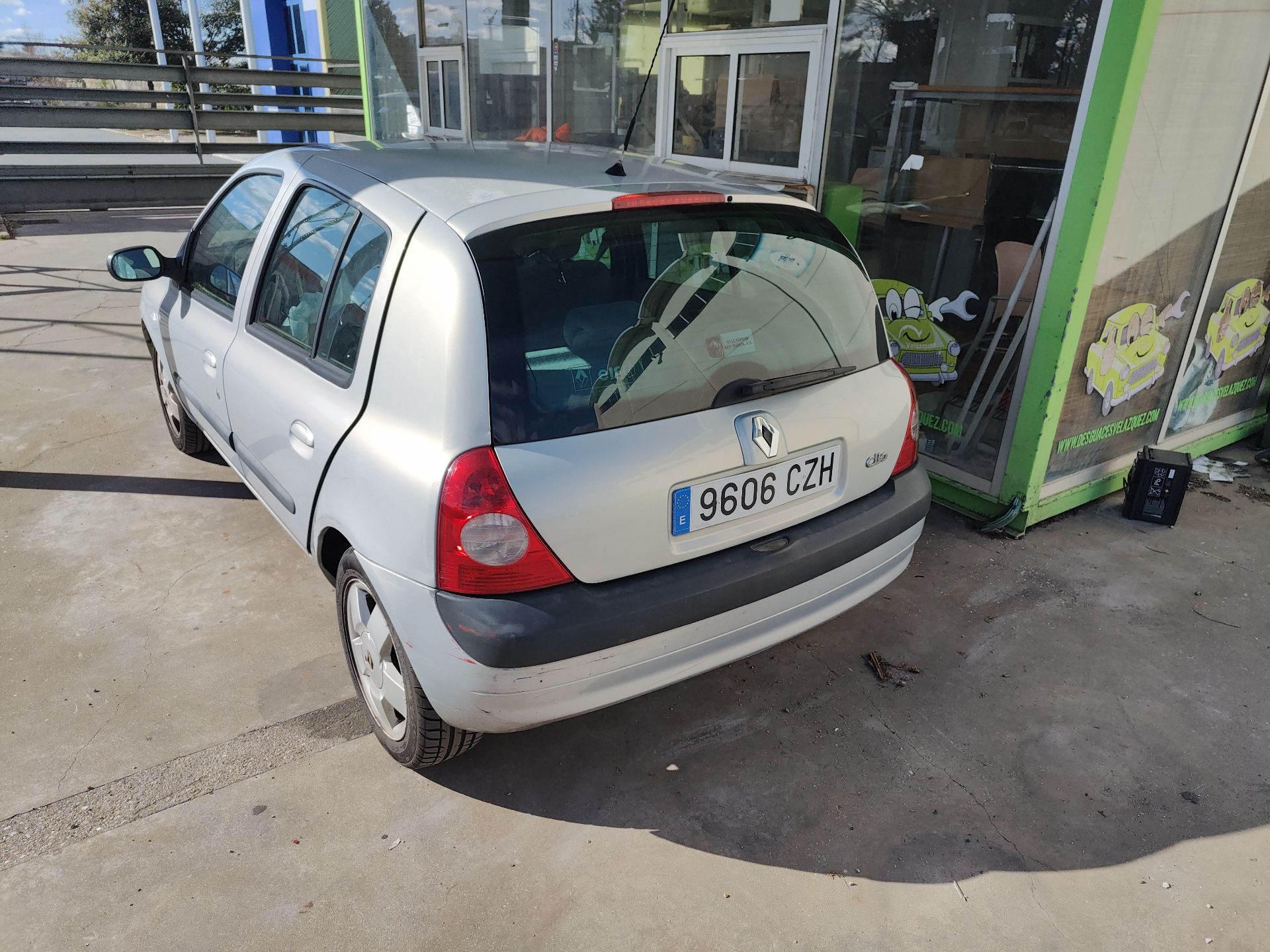 renault_clio_ii_bb_cb