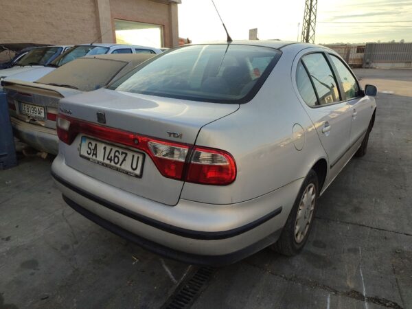 seat_toledo_ii_1m2