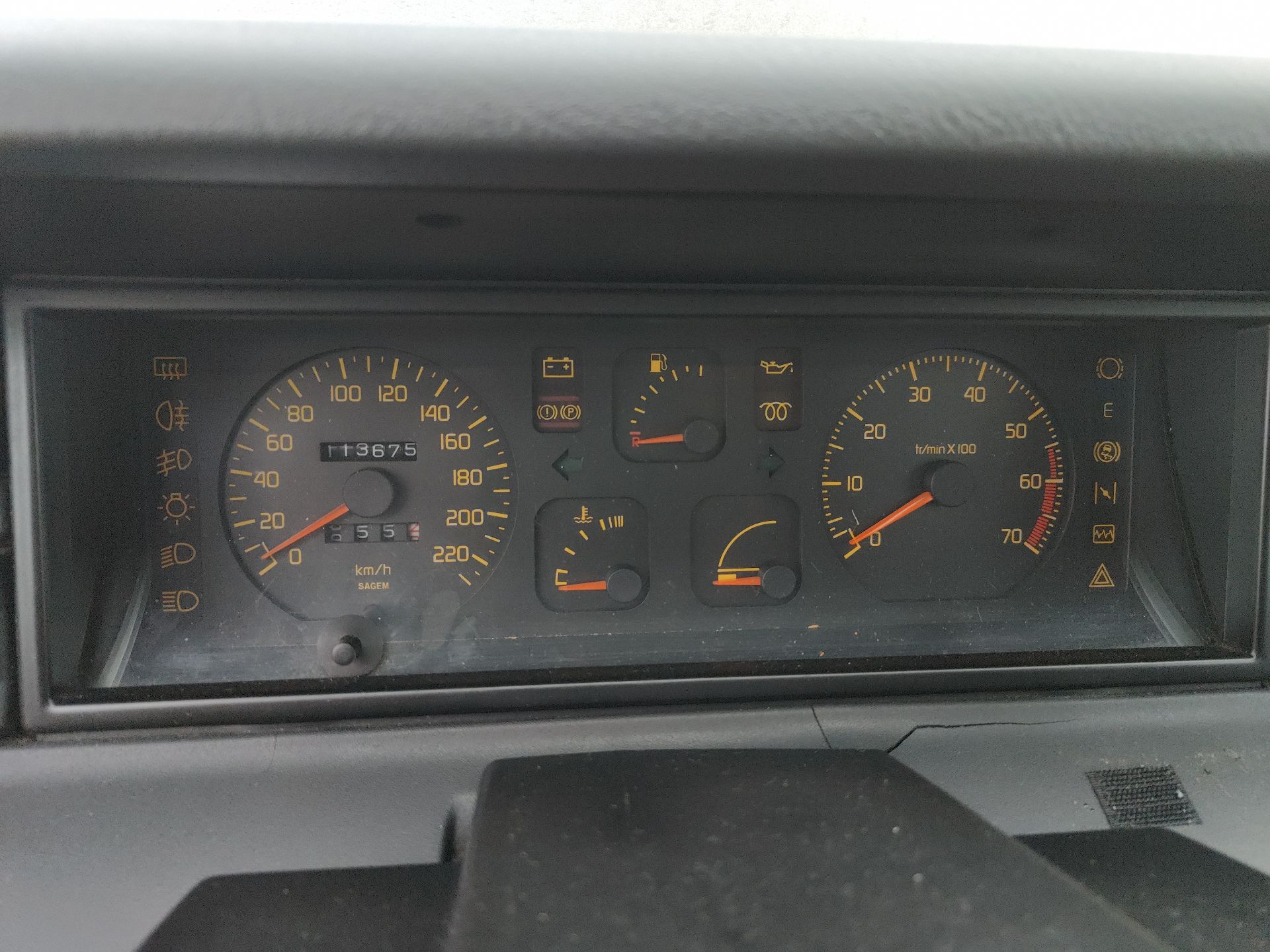 renault_21_sedan_l48