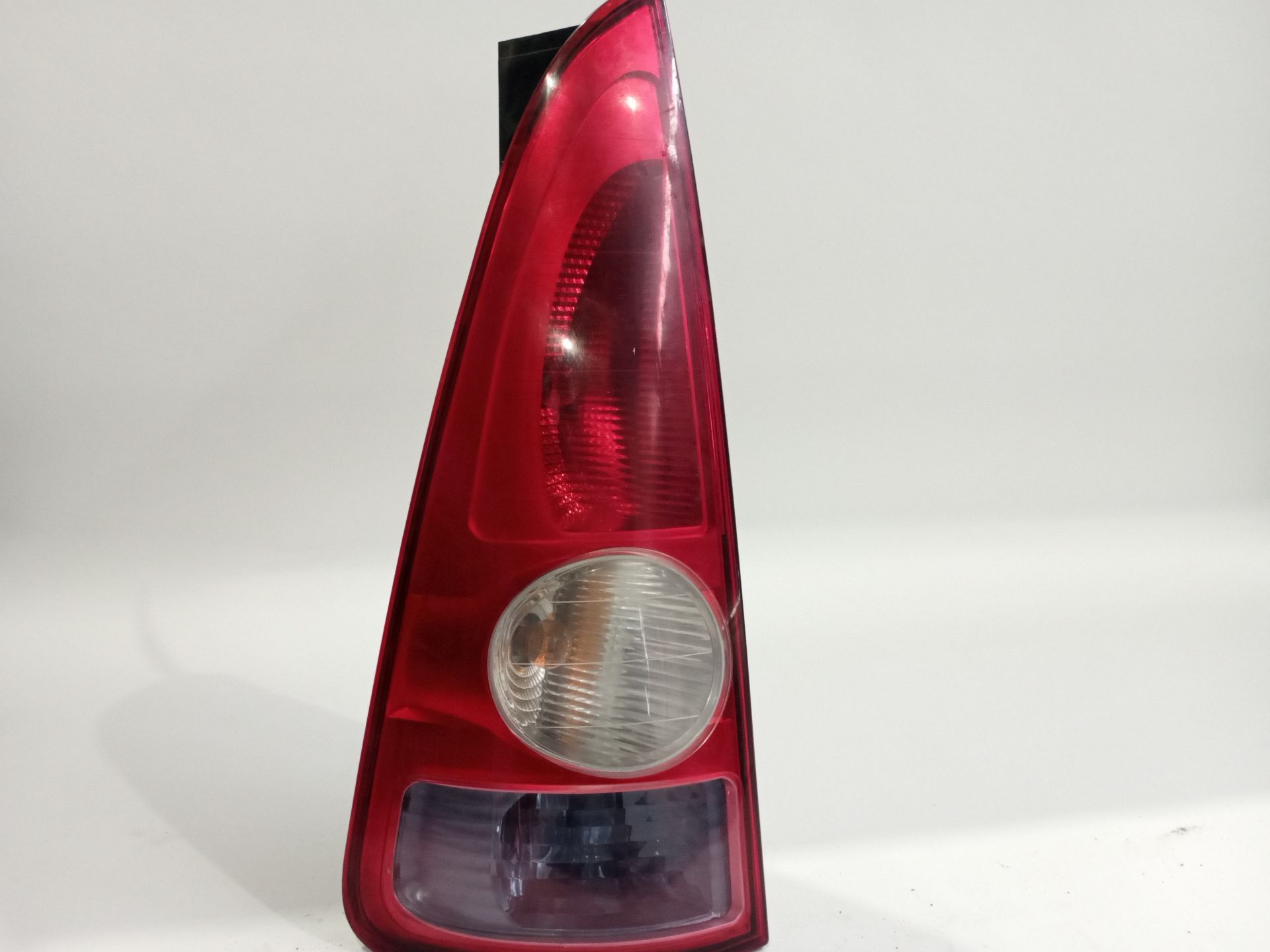 piloto_trasero_izquierdo_exterior_8200027153_renault_espace_iv