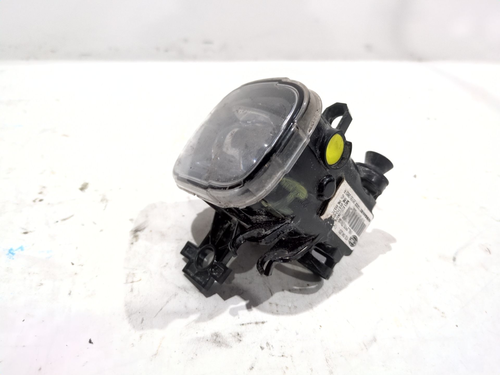 faro_antiniebla_izquierdo_261550862r_renault_clio_v_b7_tce_90_b7mt