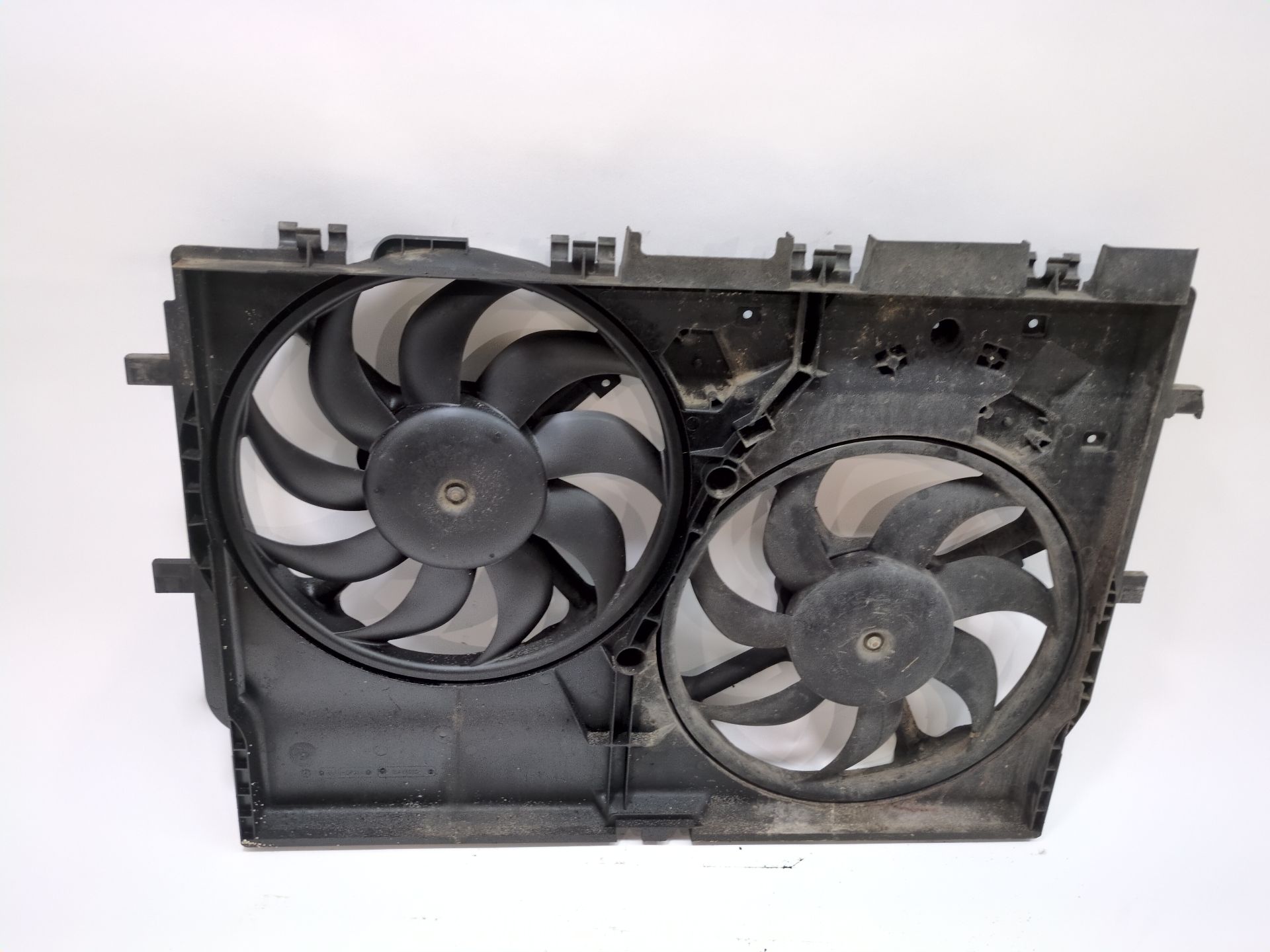 electroventilador_1250h4_1671210080_1250_h4_peugeot_boxer_furgoneta_2_2_hdi_110