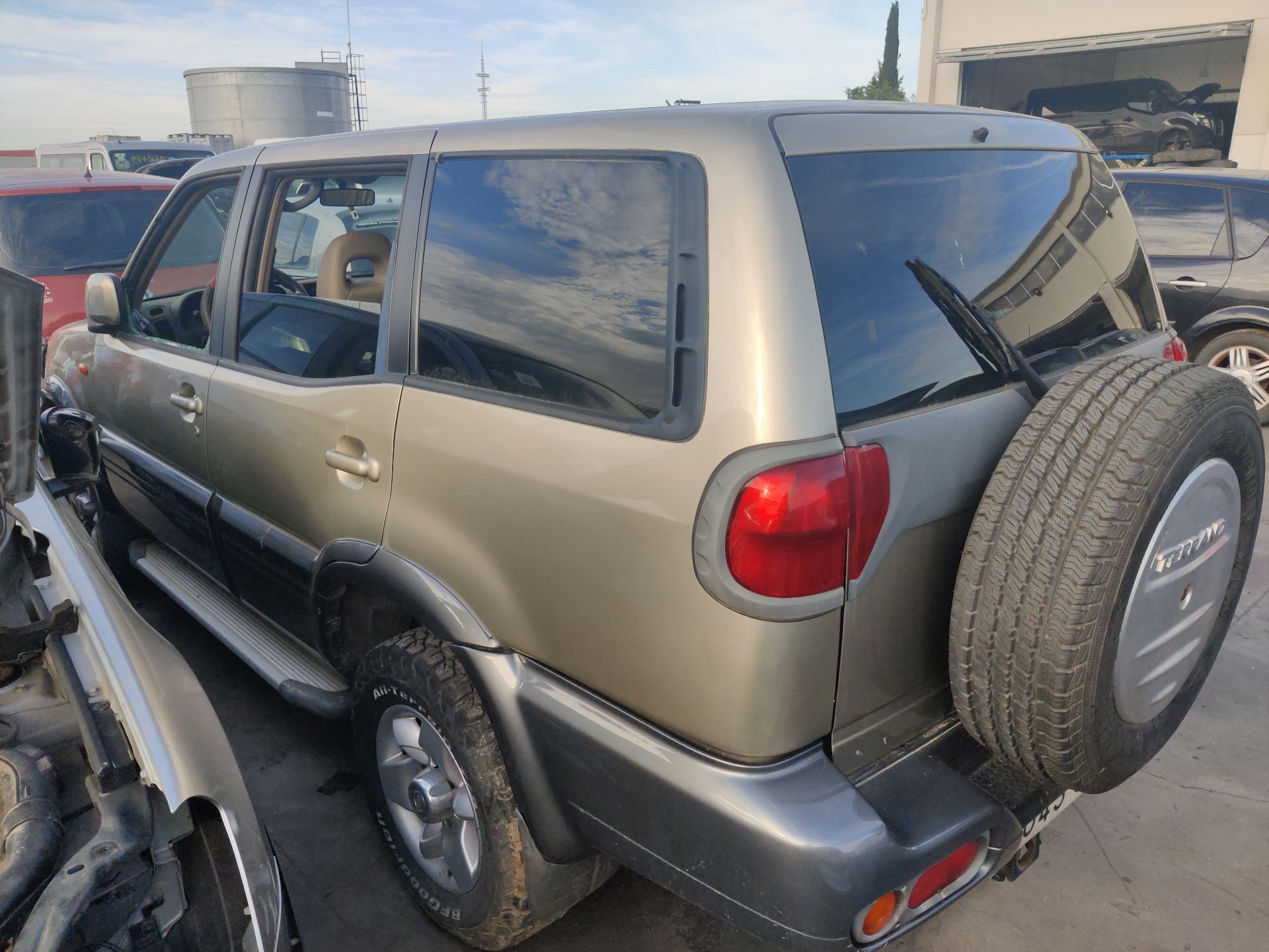 nissan_terrano_ii_r20_3_0_di_4wd