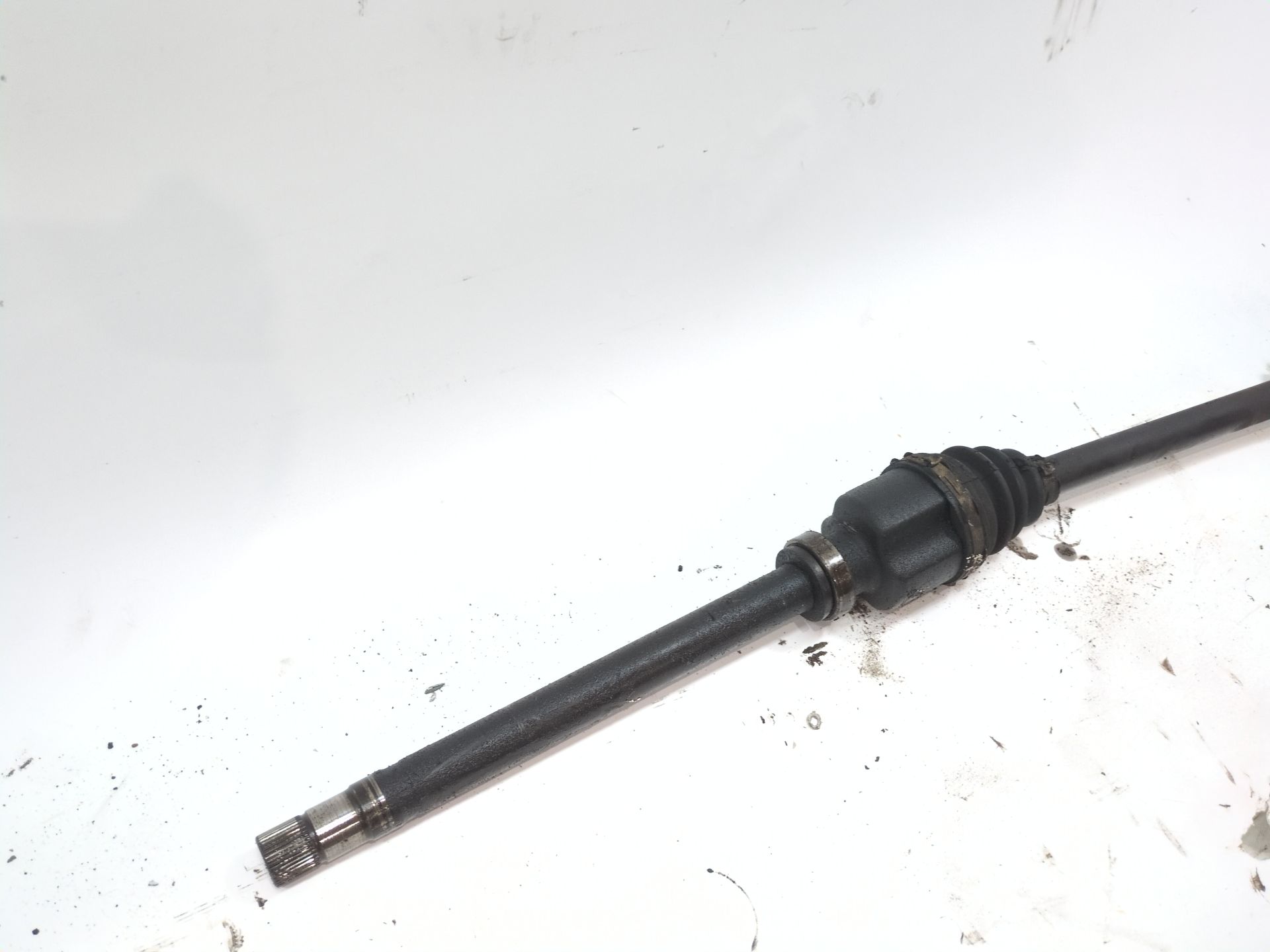 transmision_delantera_derecha_sin_referencia_peugeot_boxer_furgoneta_2_2_hdi_110