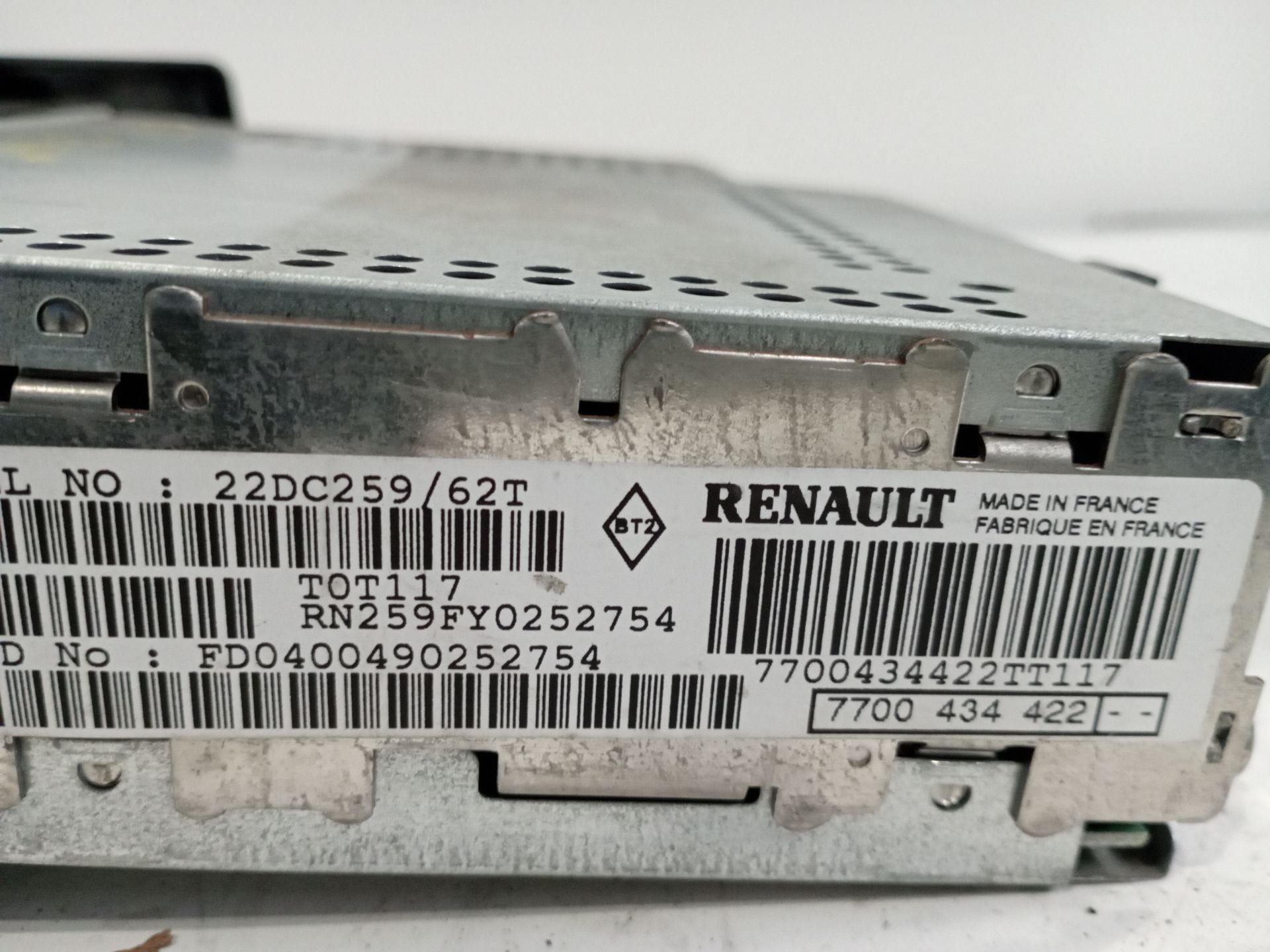 sistema_audio_radio_cd_7700434422_renault_megane_i_fase1