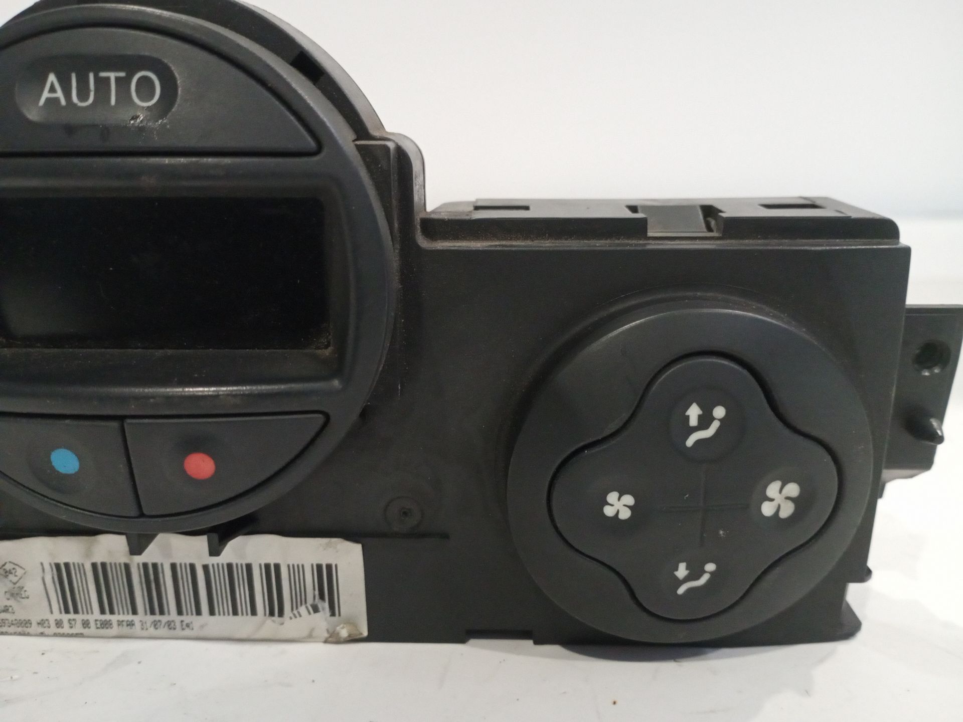 mando_climatizador_8200312940_renault_megane_ii_bm0_1_cm0_1_1_6_16v_fase_1