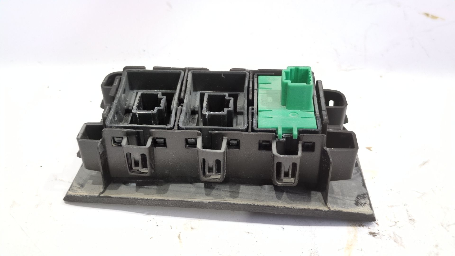 boton_maletero_2516321132r_renault_espace_v_jr_1_6_dci_160