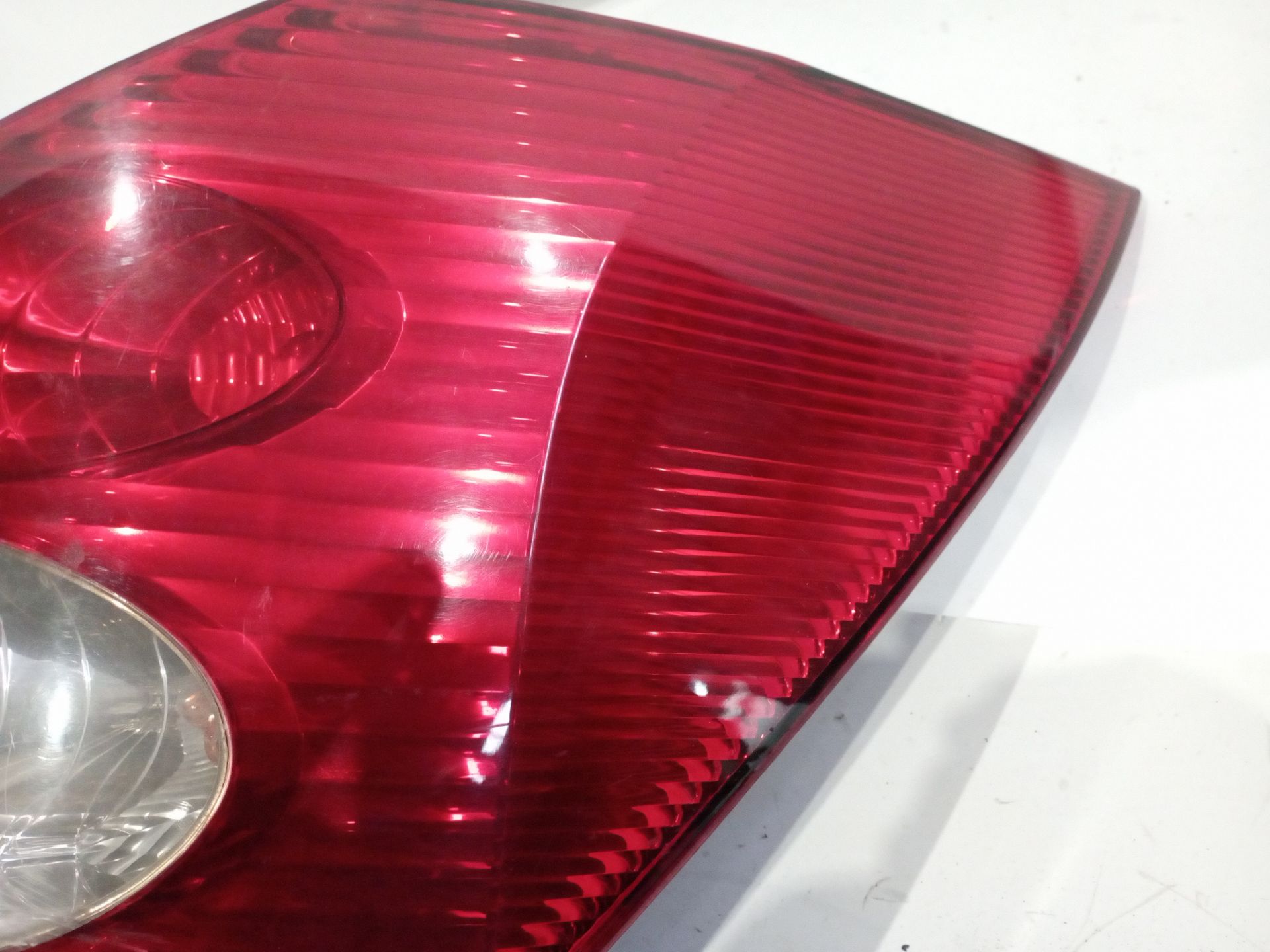 piloto_trasero_derecho_exterior_8200002472_renault_laguna