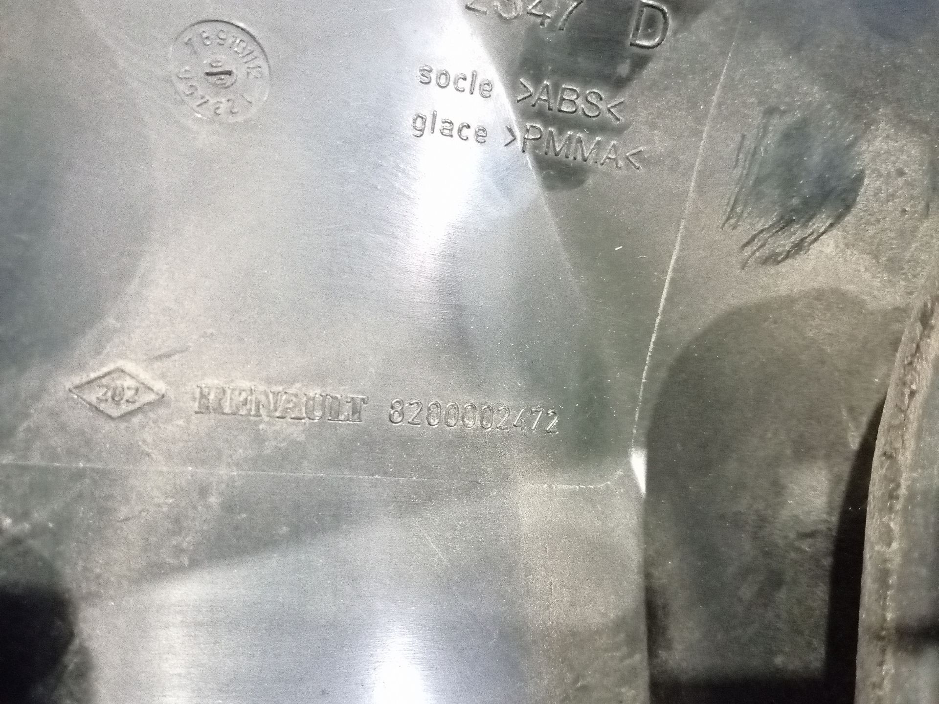 piloto_trasero_derecho_exterior_8200002472_renault_laguna