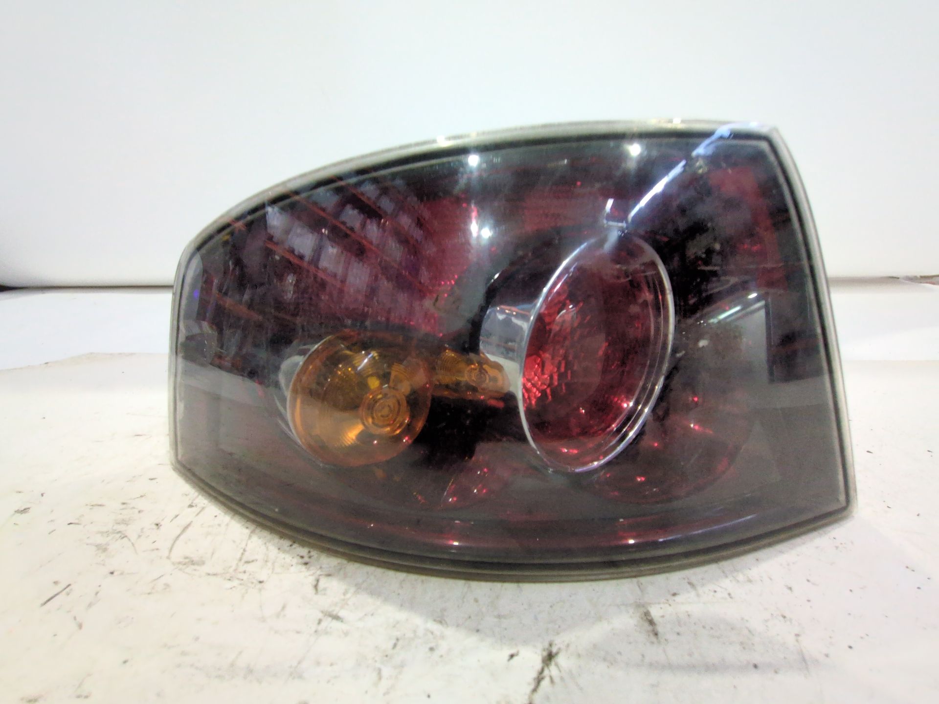 piloto_trasero_izquierdo_exterior_6l6945095d_seat_ibiza_iv_6j5_6p1_1_9_tdi