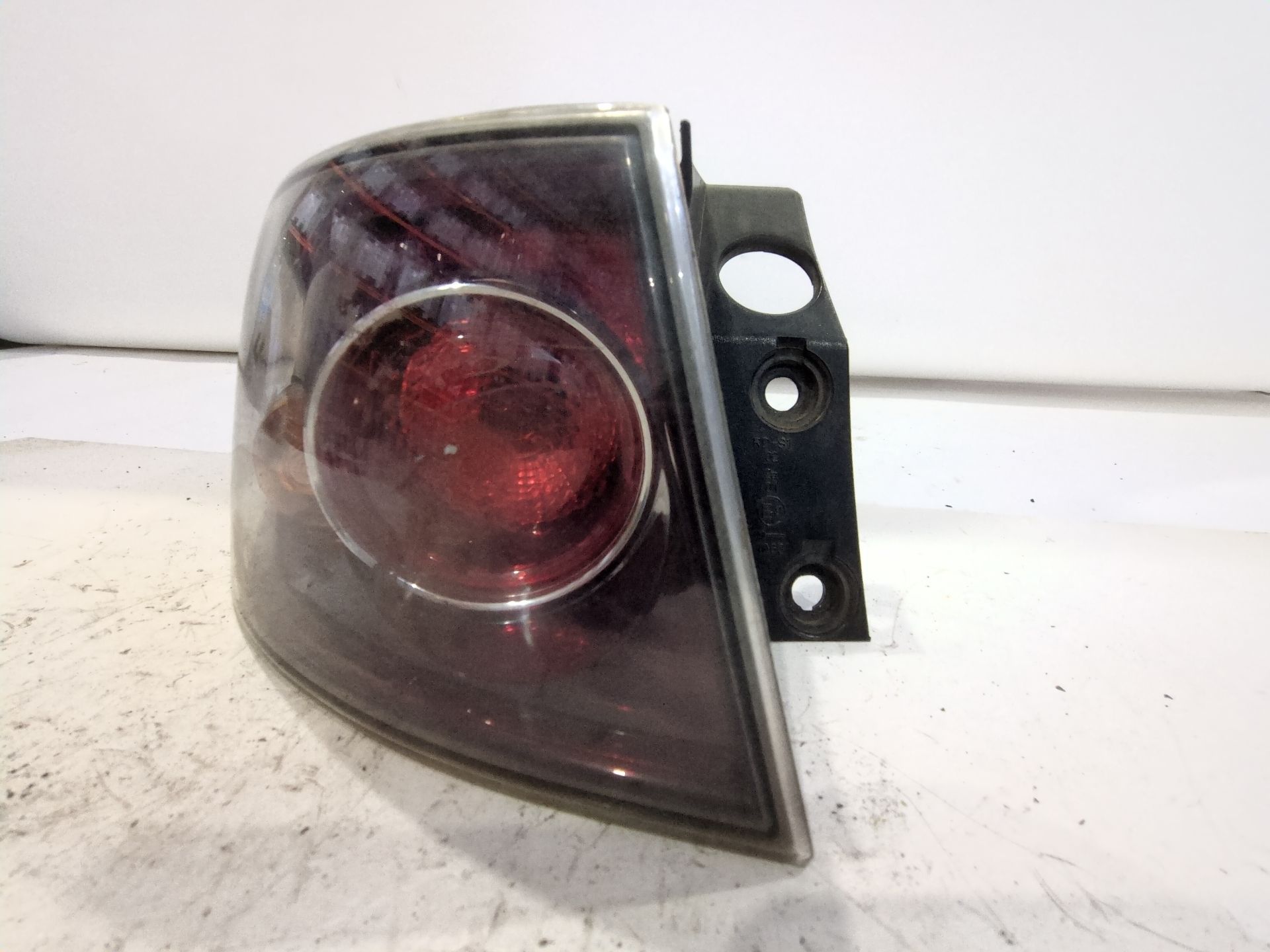 piloto_trasero_izquierdo_exterior_6l6945095d_seat_ibiza_iv_6j5_6p1_1_9_tdi