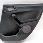 guarnecido_puerta_trasera_derecha_96763549zd_peugeot_208_i_ca_cc_1_2_vti_82