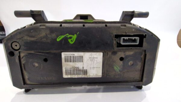 cuadro_instrumentos_8201060299b_renault_clio_iii
