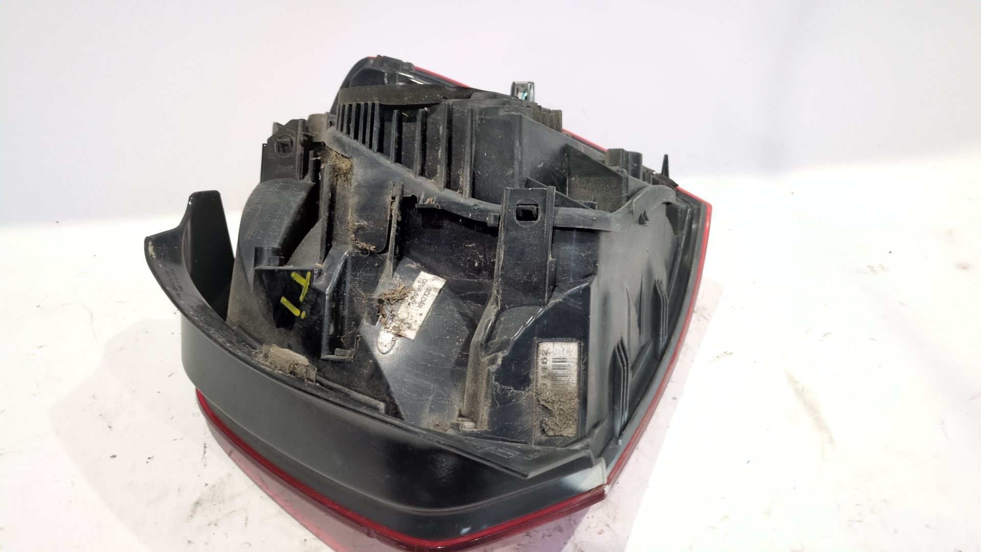 piloto_trasero_izquierdo_6c0945095k_6c0_945_095_k_volkswagen_polo_v_6r1_6c1_1_4_tdi