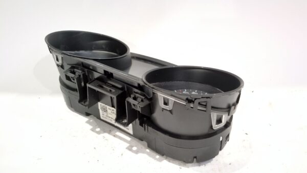 cuadro_instrumentos_6c0920731d_a2c96768100_6c0_920_731_d_volkswagen_polo_v_6r1_6c1_1_4_tdi