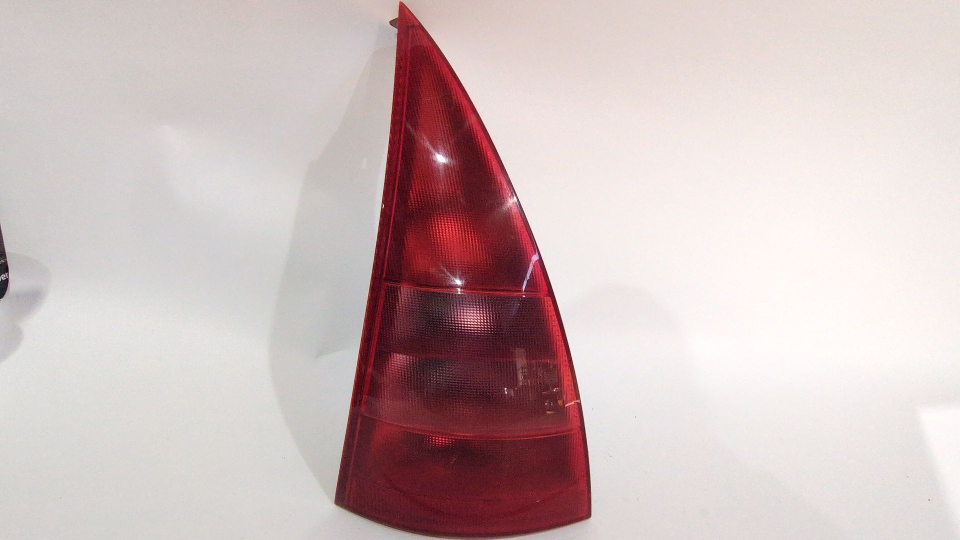 piloto_trasero_izquierdo_6350q3_citr_n_c3_i_fc_fn_1_4_hdi