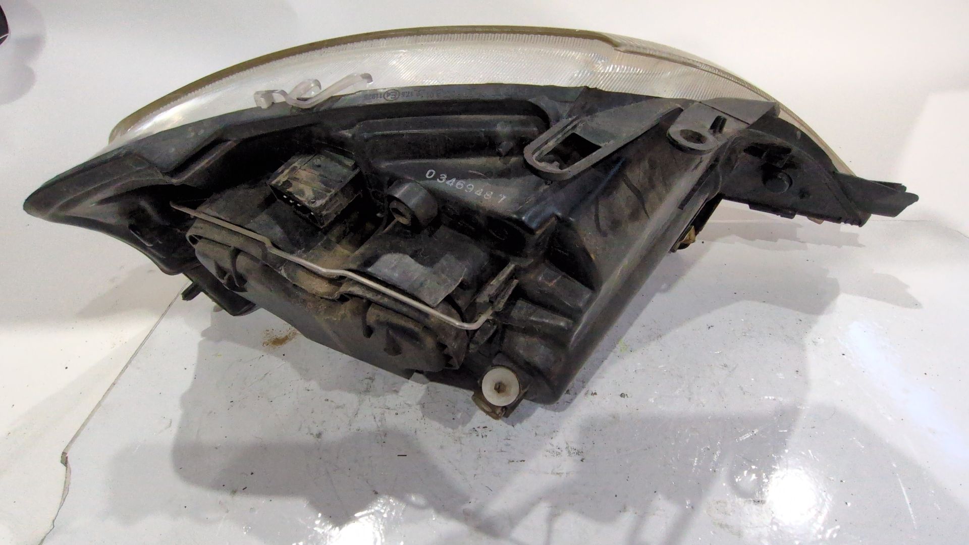 faro_izquierdo_085521117l_citr_n_c3_i_fc_fn_1_4_hdi