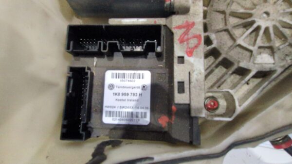 elevalunas_delantero_izquierdo_5p0837401j_seat_toledo_iii_5p2_1_9_tdi