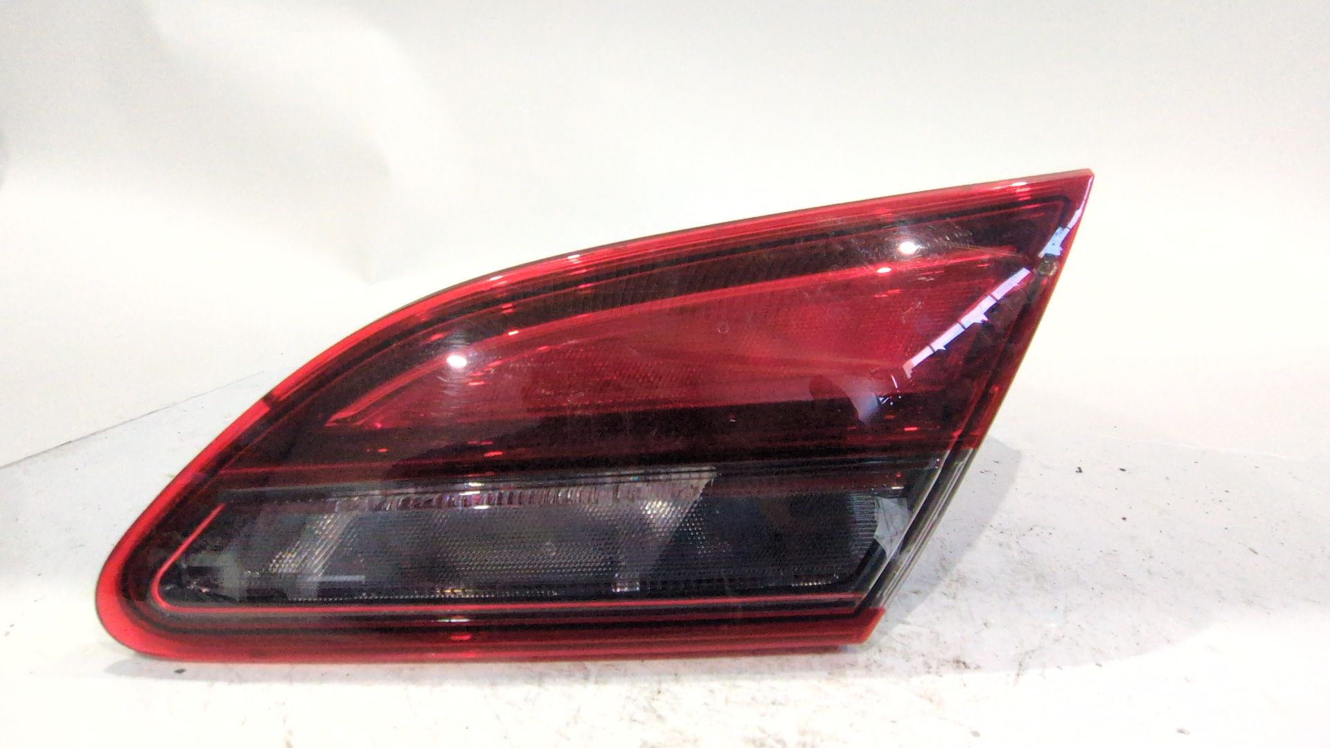 piloto_trasero_derecho_interior_13399797_opel_astra_j_gtc_al_de