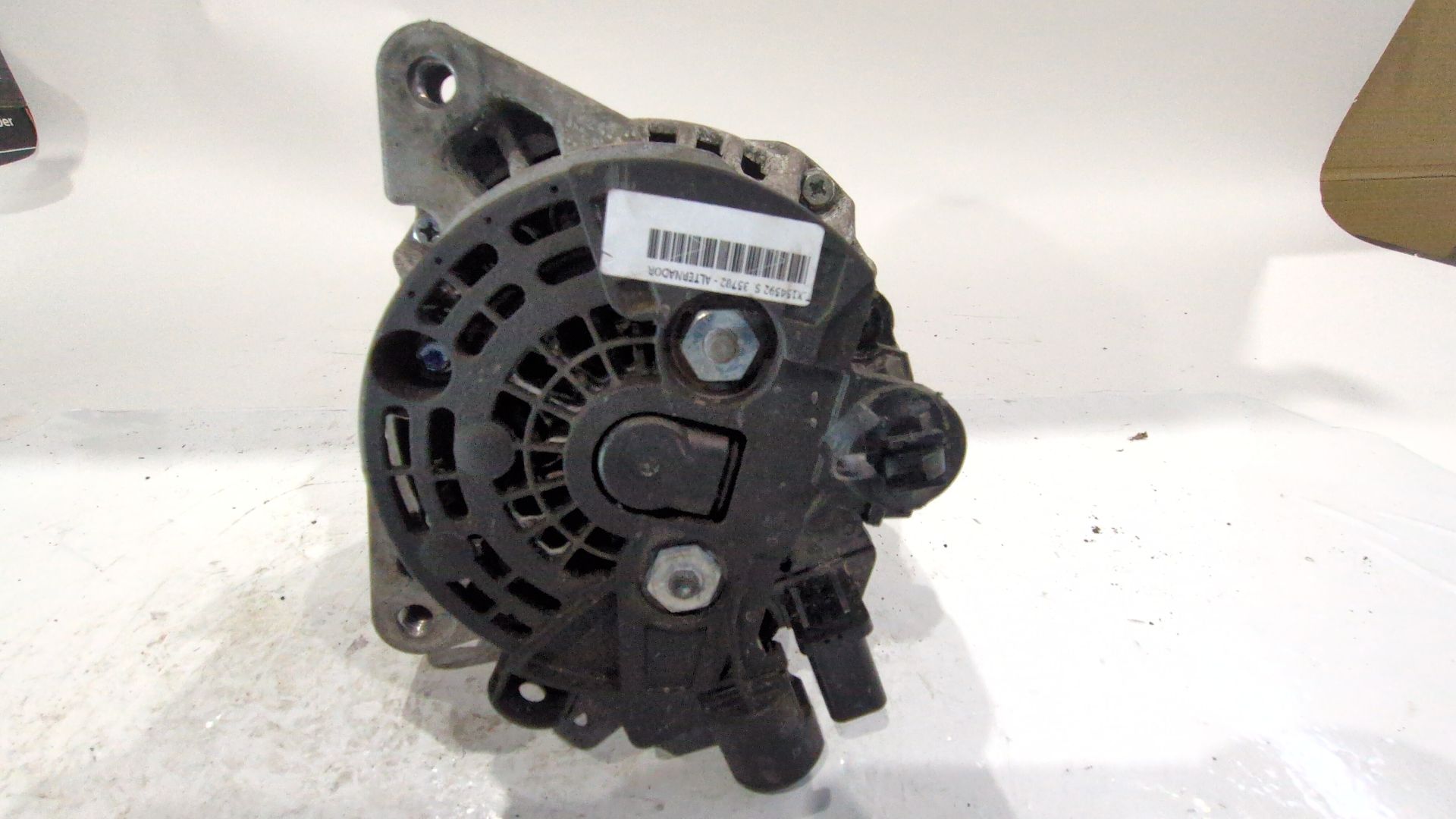 alternador_0124525035_peugeot_407_1_6_hdi_2004_602753_al_de