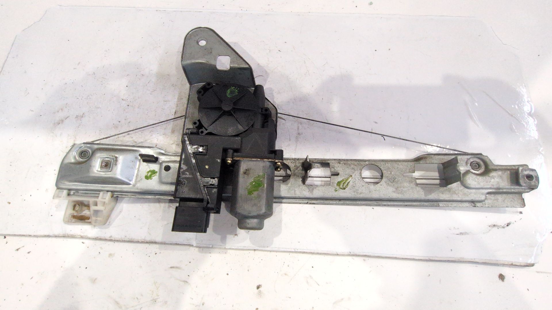 elevalunas_trasero_izquierdo_190011782_renault_megane_ii_bm0_1_cm0_1_1_6_16v_fase_1