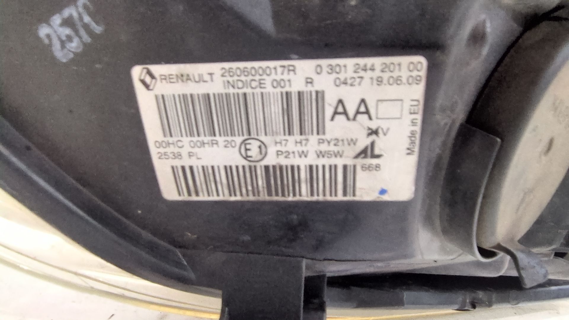 faro_izquierdo_260600017r_030124420100_renault_megane_iii_coupe_dz0_1_1_9_dci_dz0n_dz0j_dz1j_dz1k