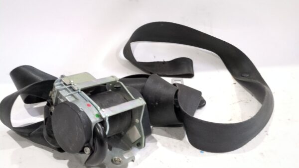 cinturon_seguridad_delantero_izquierdo_868840009r_renault_megane_iii_coupe_dz0_1_1_9_dci_dz0n_dz0j_dz1j_dz1k