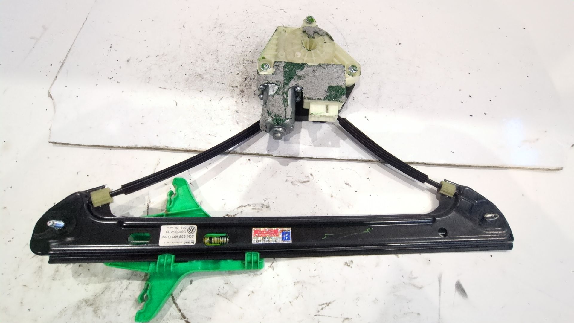 elevalunas_trasero_izquierdo_5g4839461c_volkswagen_golf_vii_variant_ba5_bv5_2_0_tdi