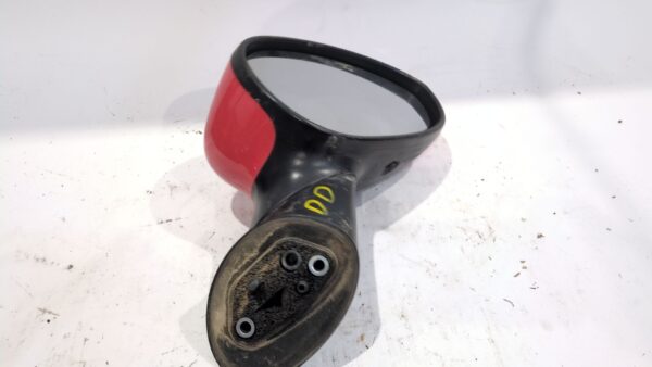 retrovisor_derecho_electrico_735600580_colest552_color_externo_corallo_pastello_011024_fiat_500_312_1_2_312axa1a