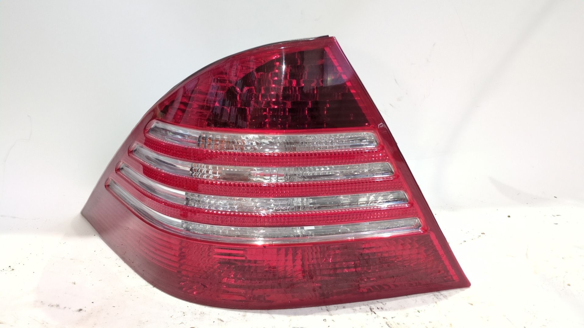 piloto_trasero_izquierdo_a2208200764_084401919l_mercedes_benz_clase_s_w220_v220_s_320_cdi_220_025_220_125