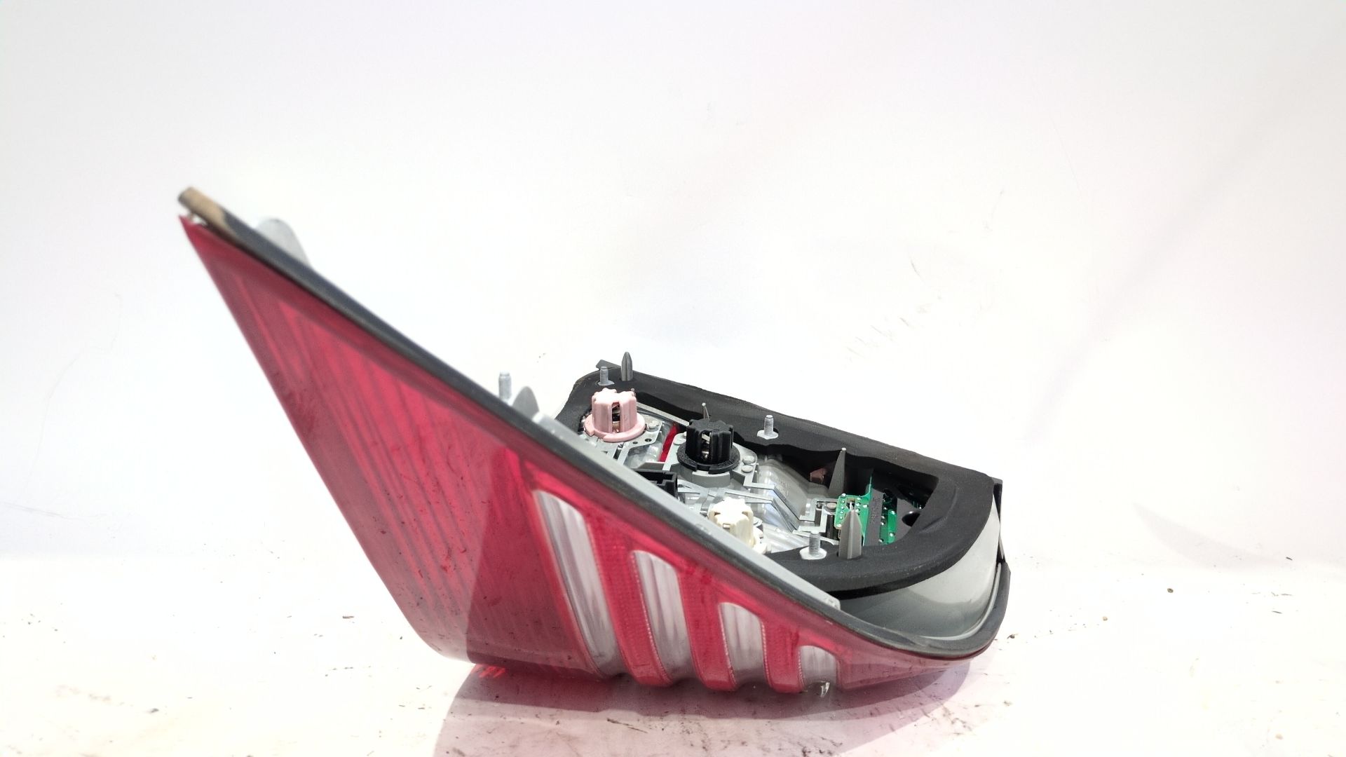 piloto_trasero_izquierdo_a2208200764_084401919l_mercedes_benz_clase_s_w220_v220_s_320_cdi_220_025_220_125