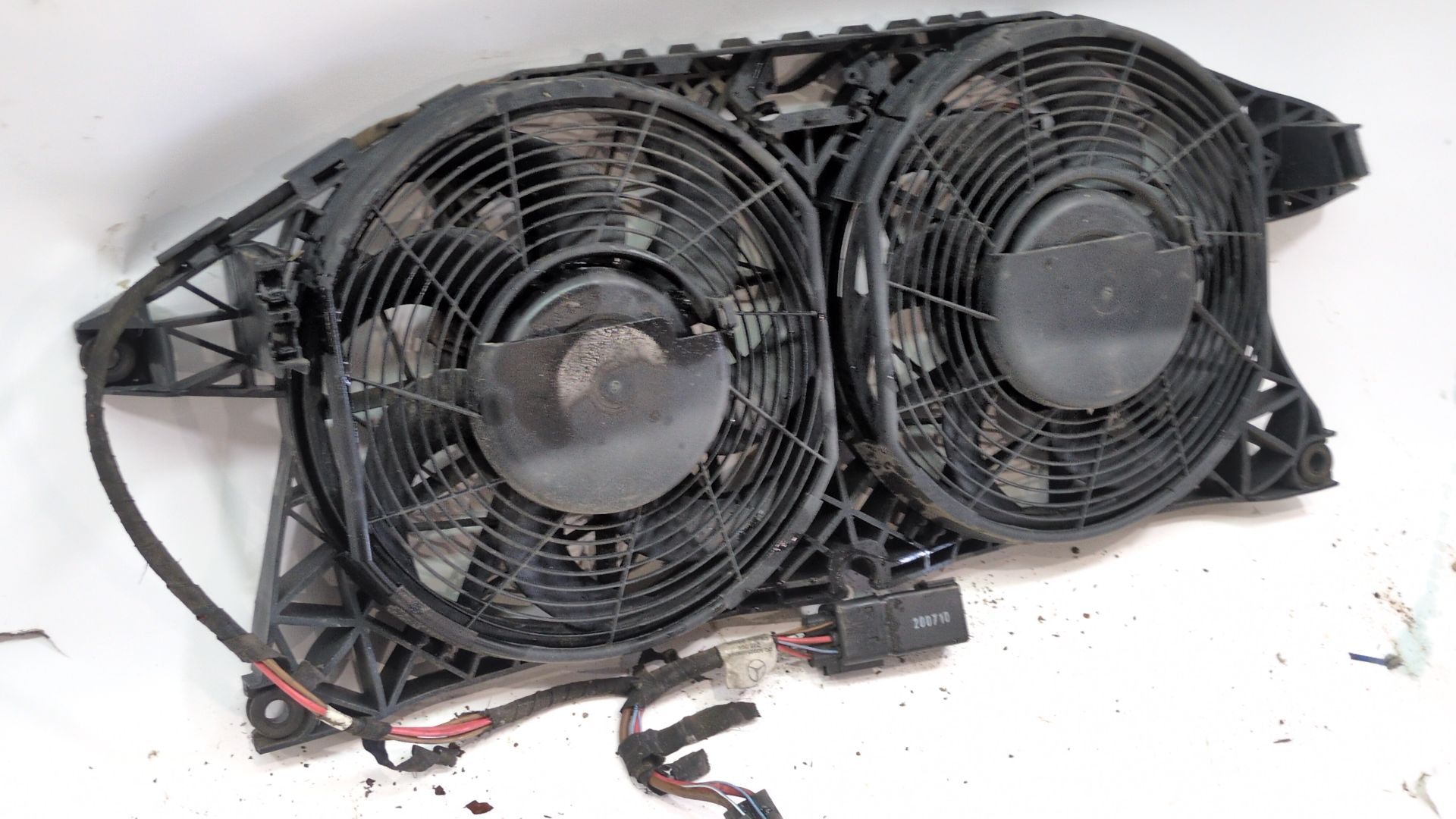 electroventilador_a6395051555_a_639_505_15_55_mercedes_benz_viano_w639_cdi_2_2_639_811_639_813_639_815_639_711_639_713