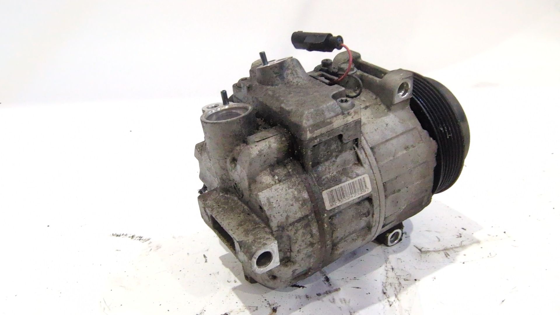 compresor_aire_acondicionado_9068302401_mercedes_benz_viano_w639_cdi_2_2_639_811_639_813_639_815_639_711_639_713