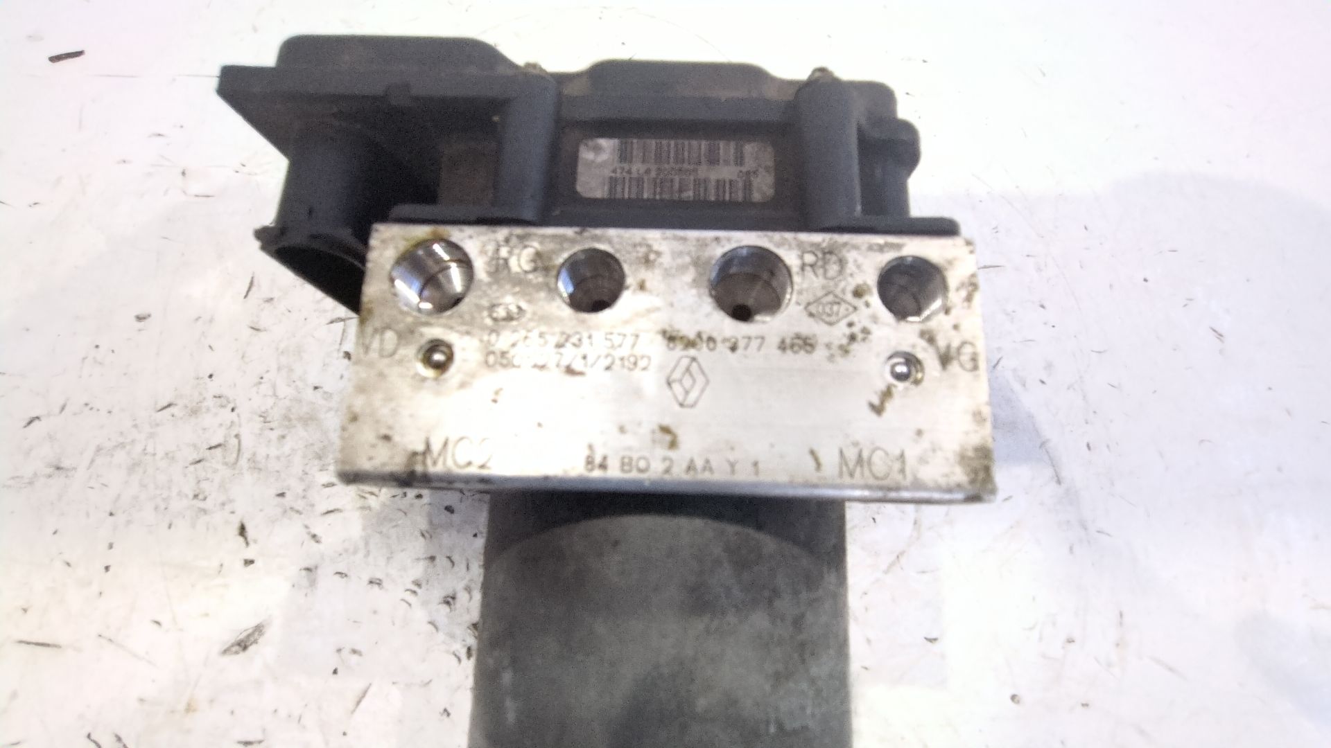 abs_8200377455_renault_megane_ii_a_0265231577_al_de