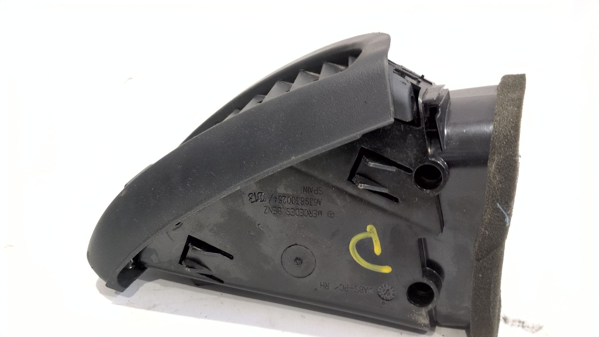 rejilla_aireadora_6398300254_mercedes_benz_viano_w639_cdi_2_2_639_811_639_813_639_815_639_711_639_713