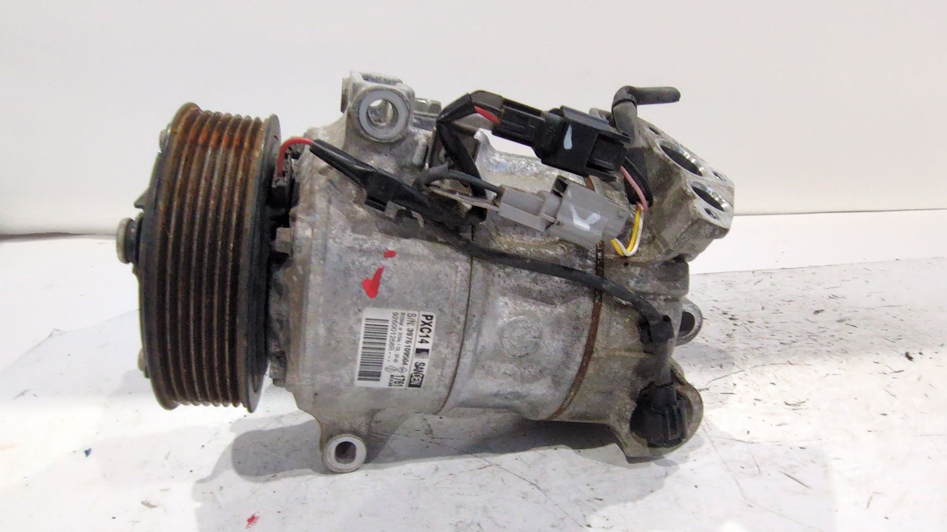 compresor_aire_acondicionado_926001268r_renault_megane_iii_hatchback_bz0_1_b3_1_2_tce_bz16_bz28