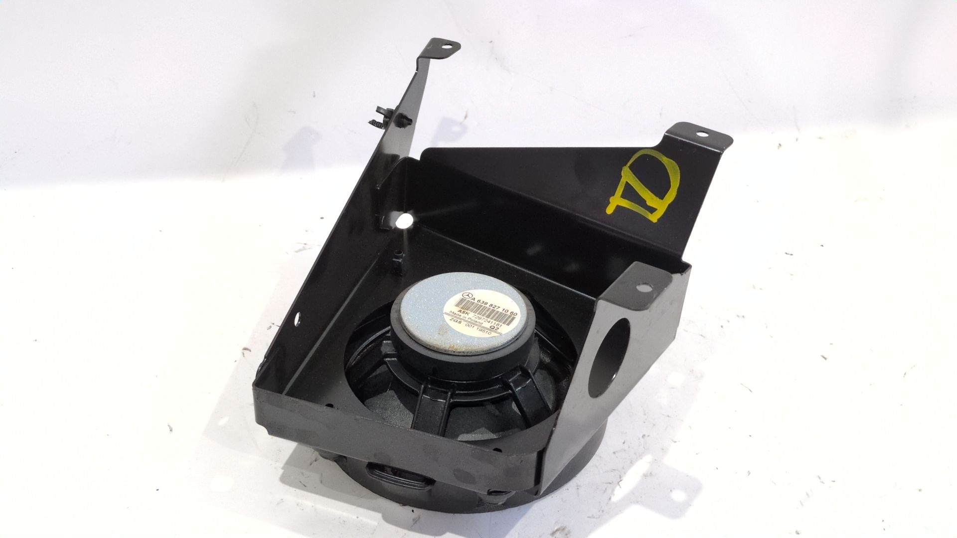 altavoz_a6398271060_mercedes_benz_viano_w639_cdi_2_2_639_811_639_813_639_815_639_711_639_713