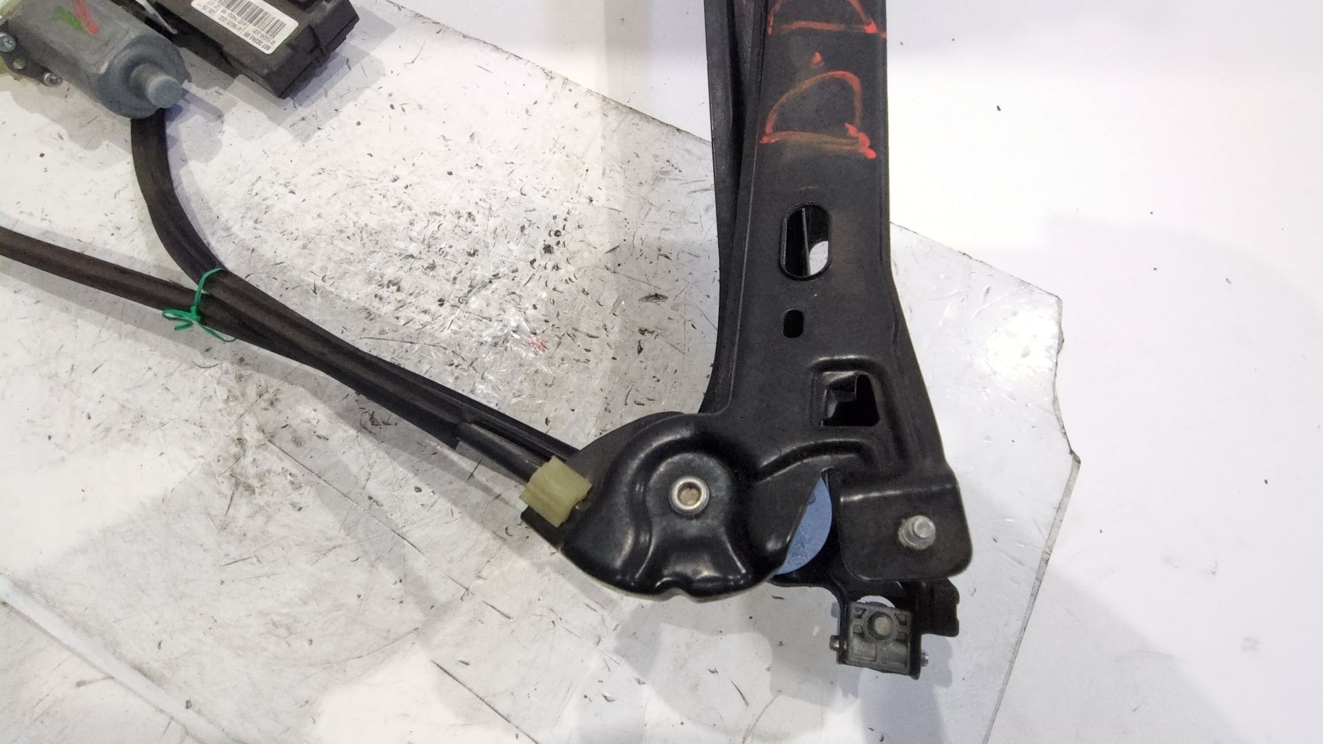 elevalunas_delantero_derecho_807200015r_80730345r_renault_megane_cc_ez0_1_1_5_dci_ez0b_ez07