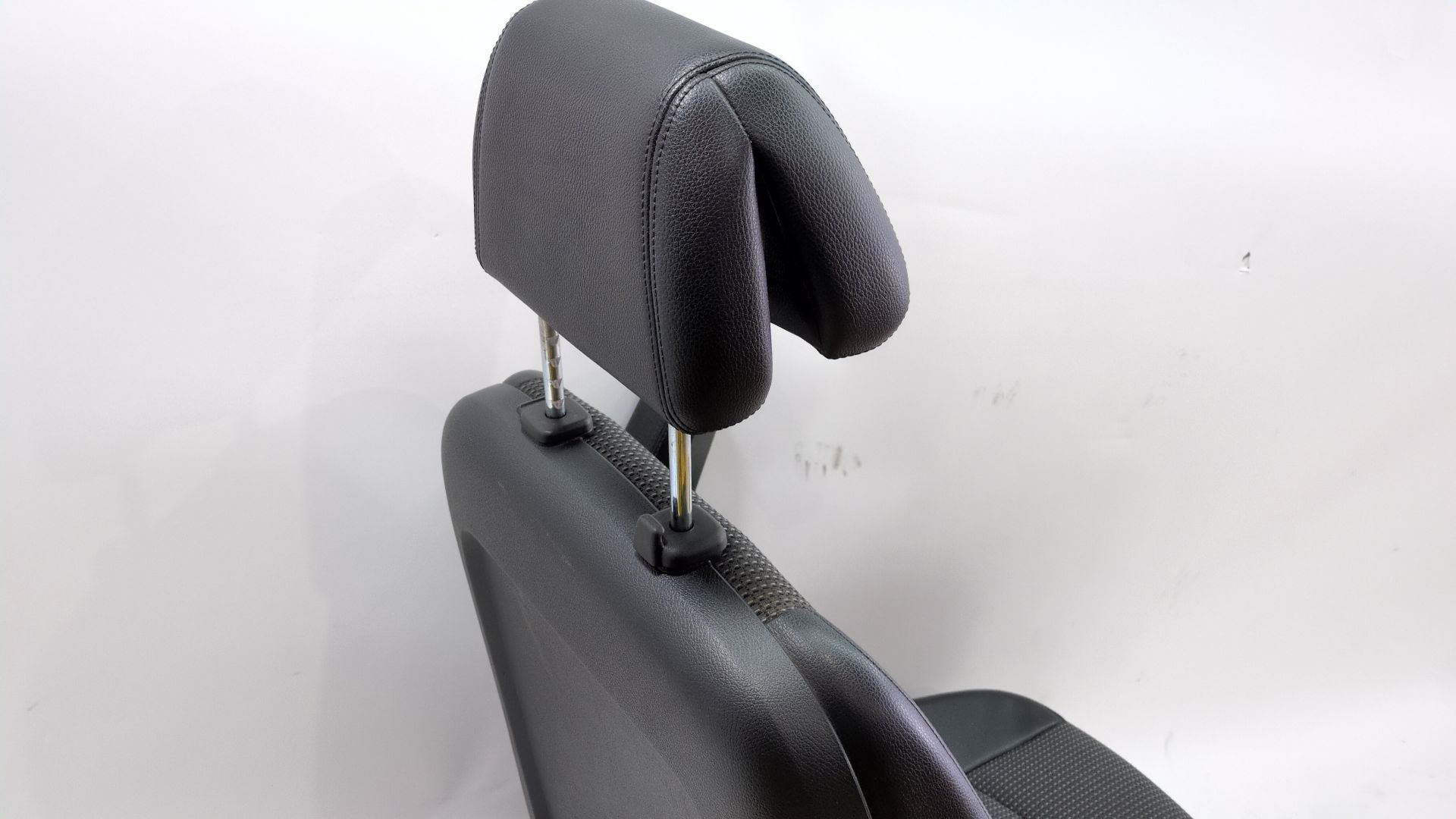 asiento_delantero_derecho_a0039105632_mercedes_benz_viano_w639_cdi_2_2_639_811_639_813_639_815_639_711_639_713