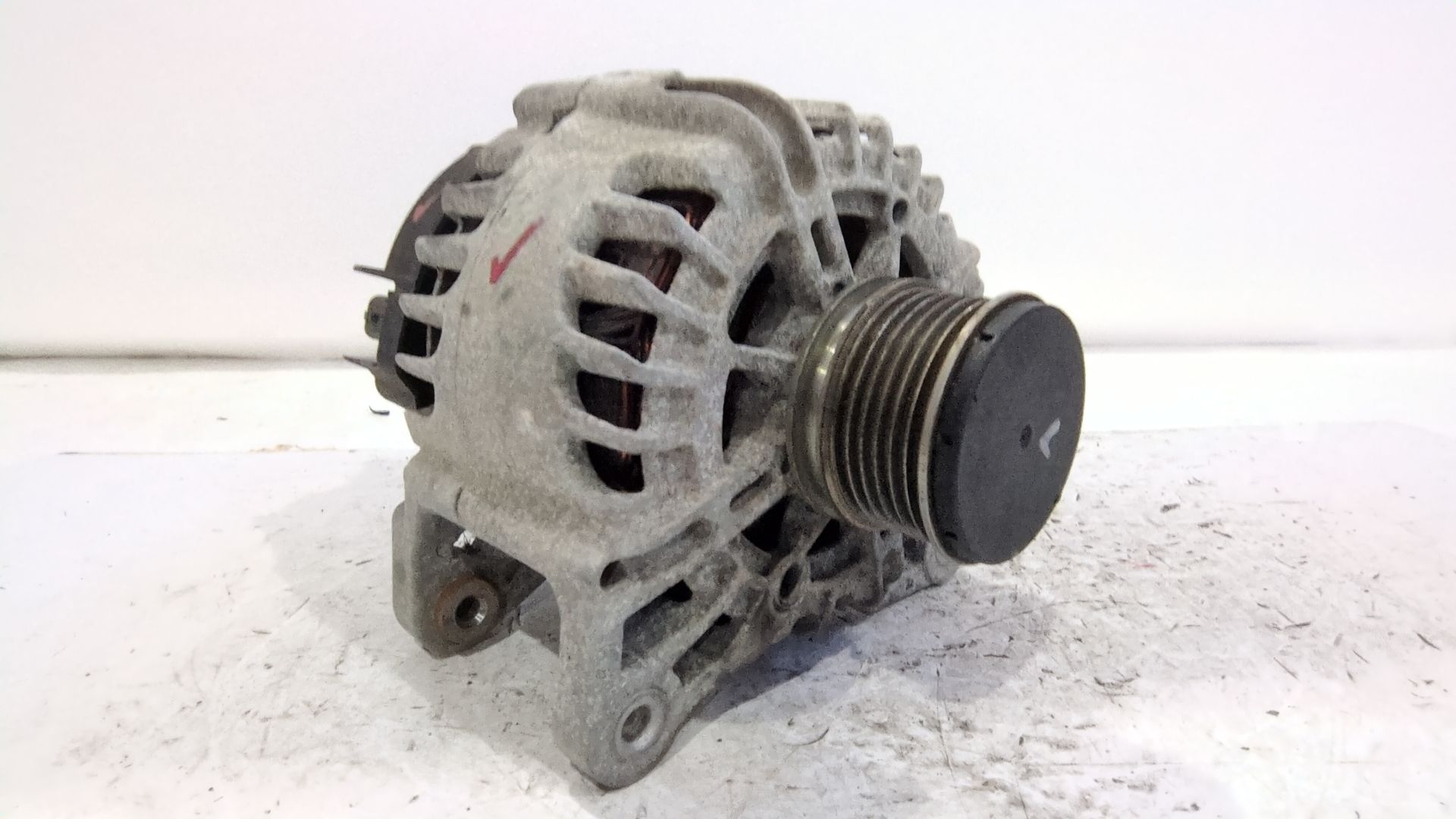 alternador_231004554r_214030052_renault_megane_iii_hatchback_bz0_1_b3_1_5_dci_bz09_bz0d_bz1w_bz29_bz14