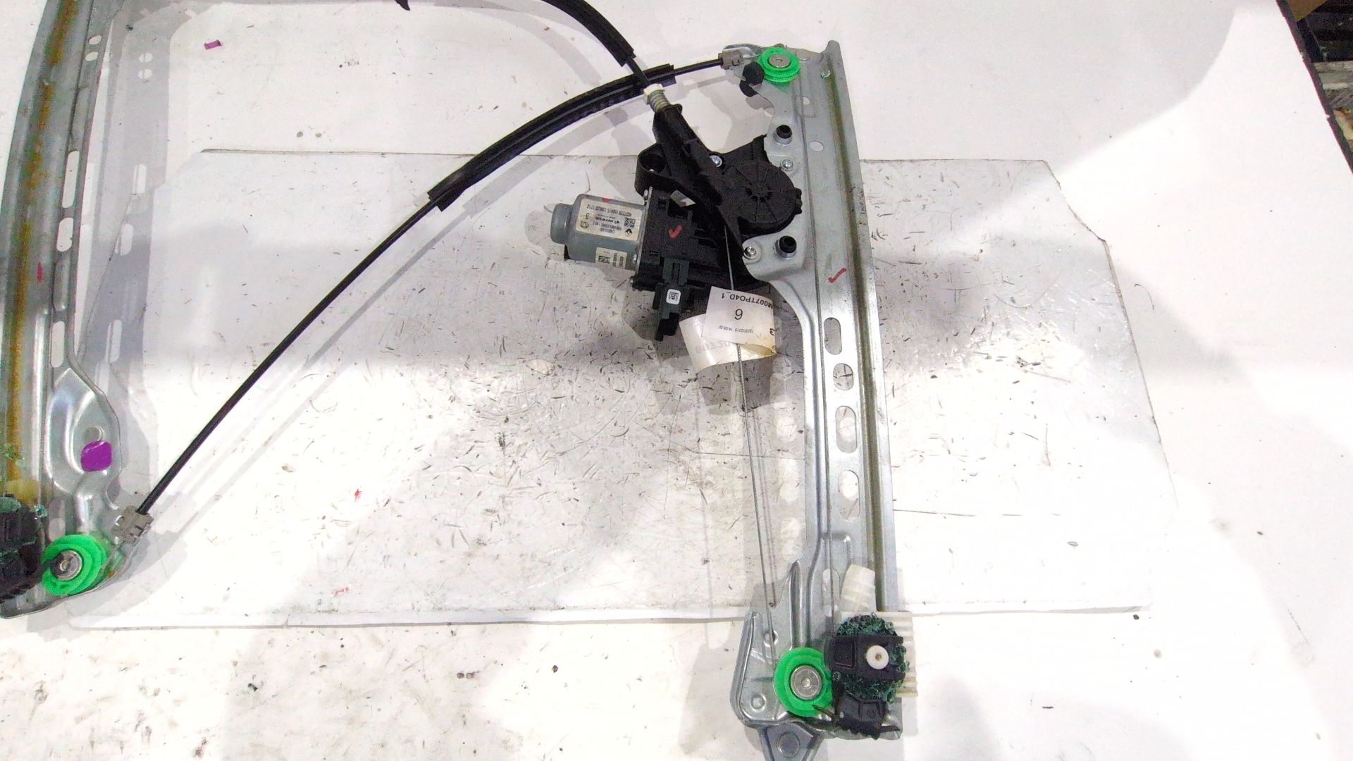 elevalunas_delantero_derecho_807206746r_renault_megane_iv_fastback