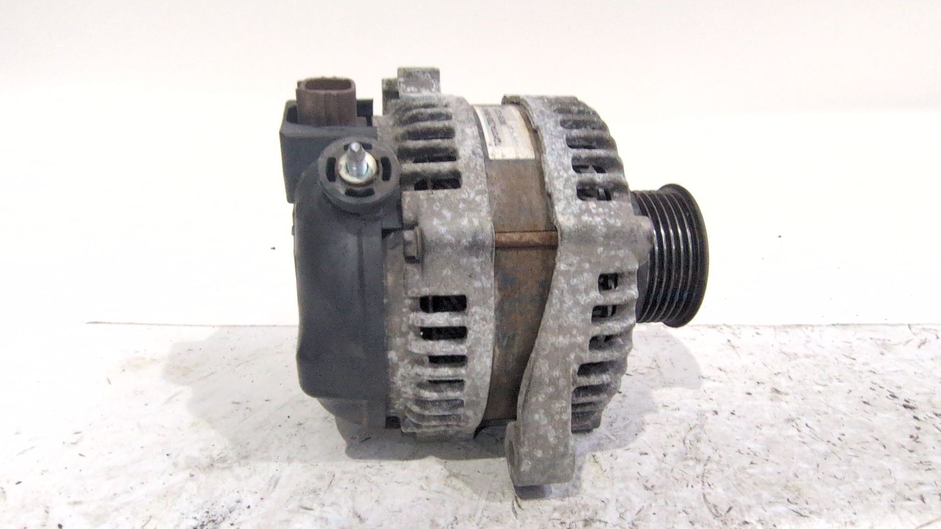 alternador_270000n040_1042102320_27000_0n040_toyota_auris_e15_2_0_d_4d_ade150