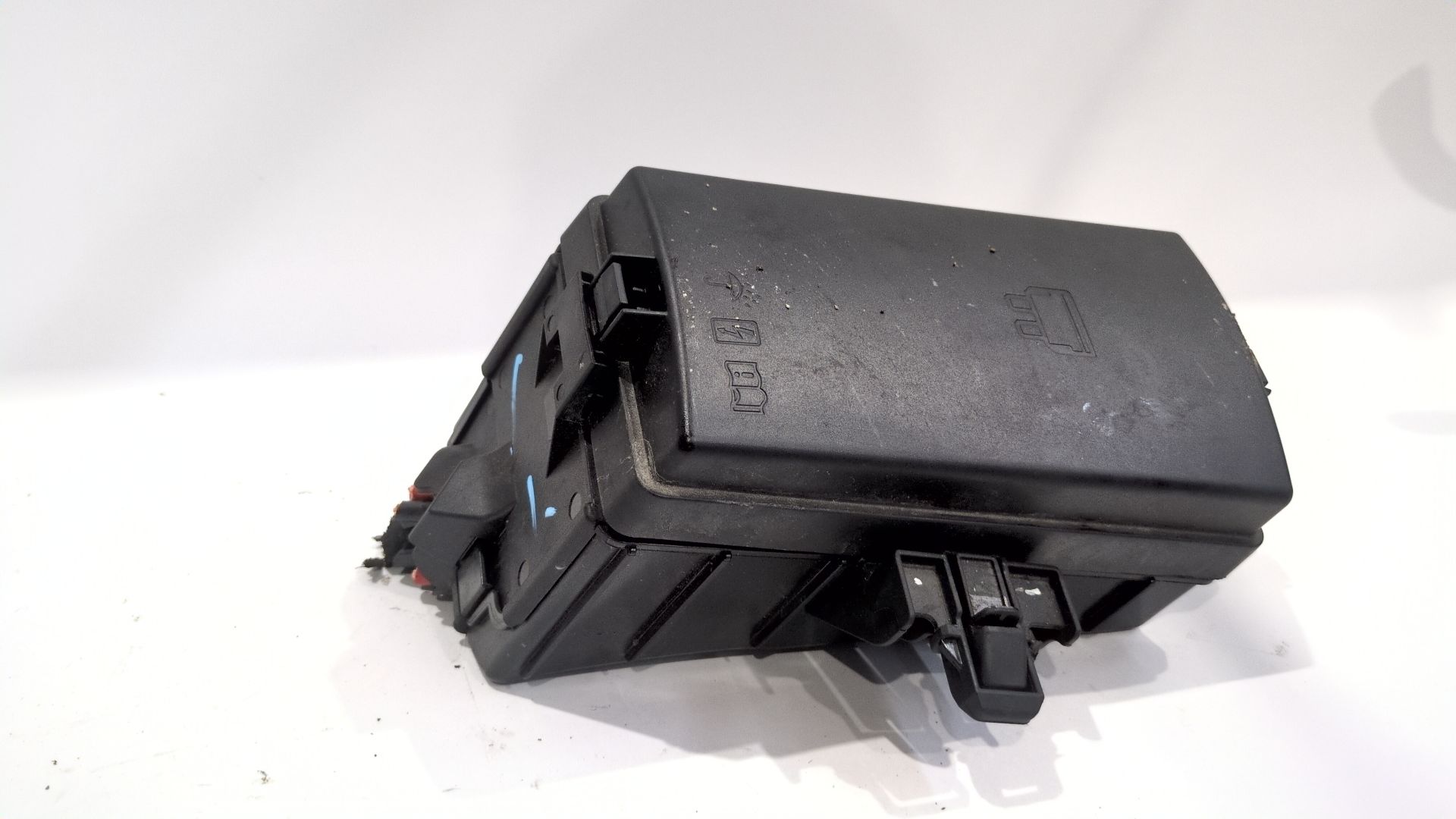 caja_reles_fusibles_5q0937125h_63513541_5q0_937_125_h_volkswagen_t_roc_a11_d11_2_0_tdi_scr